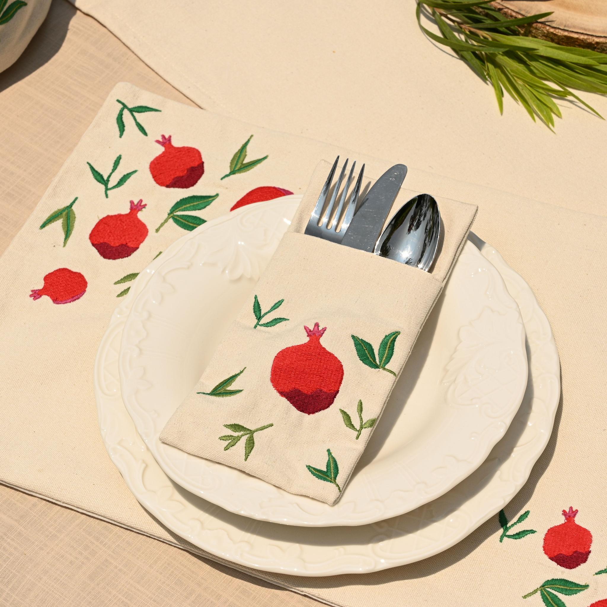 Pomegranate Cutlery Sleeves Set - Ticas