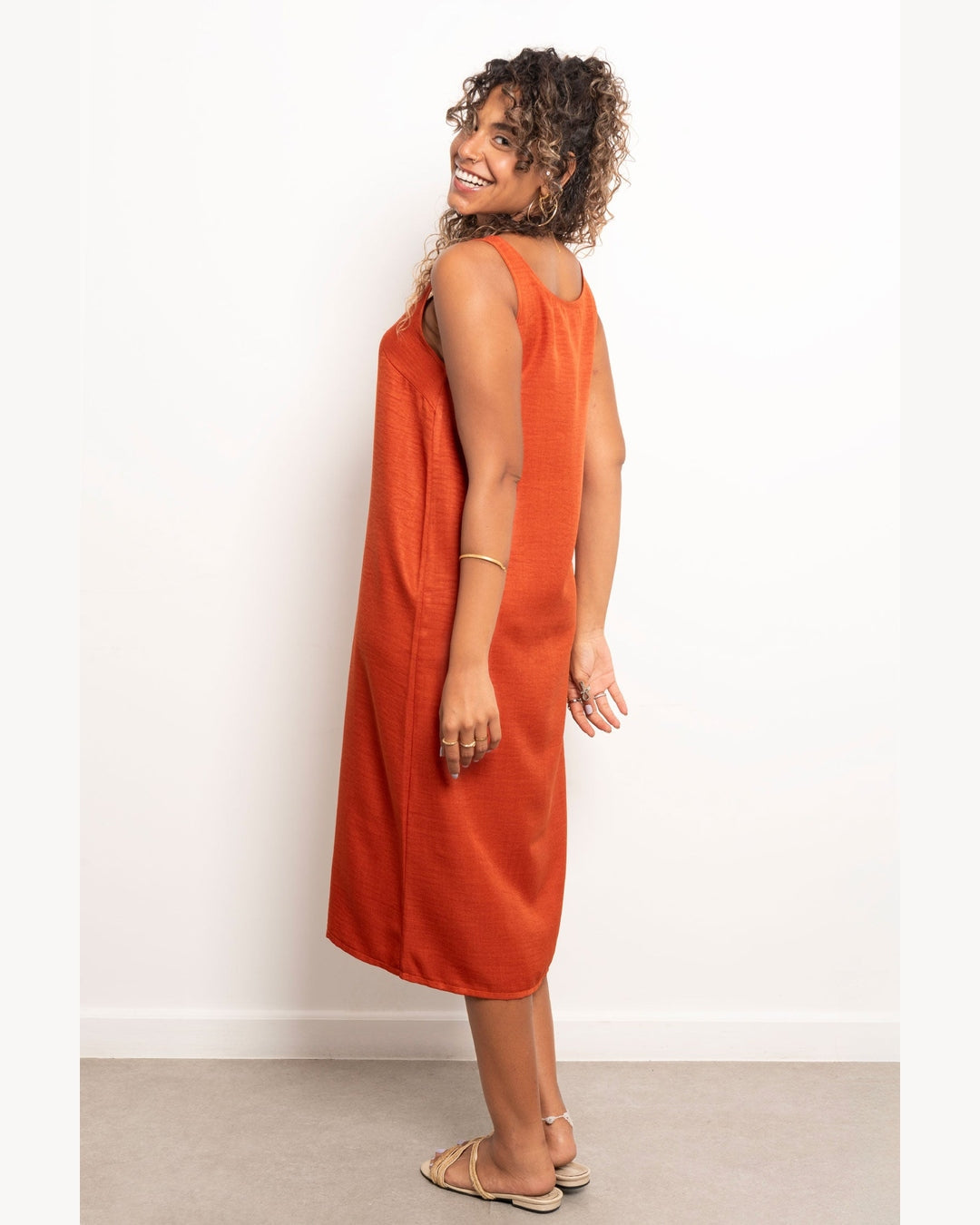 Viva - Round Neck Basic Linen Dress 7