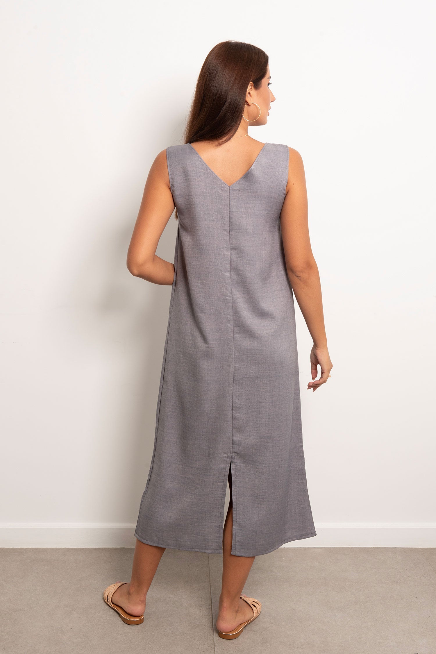 Viva - V-Neck Basic Linen Dress 10