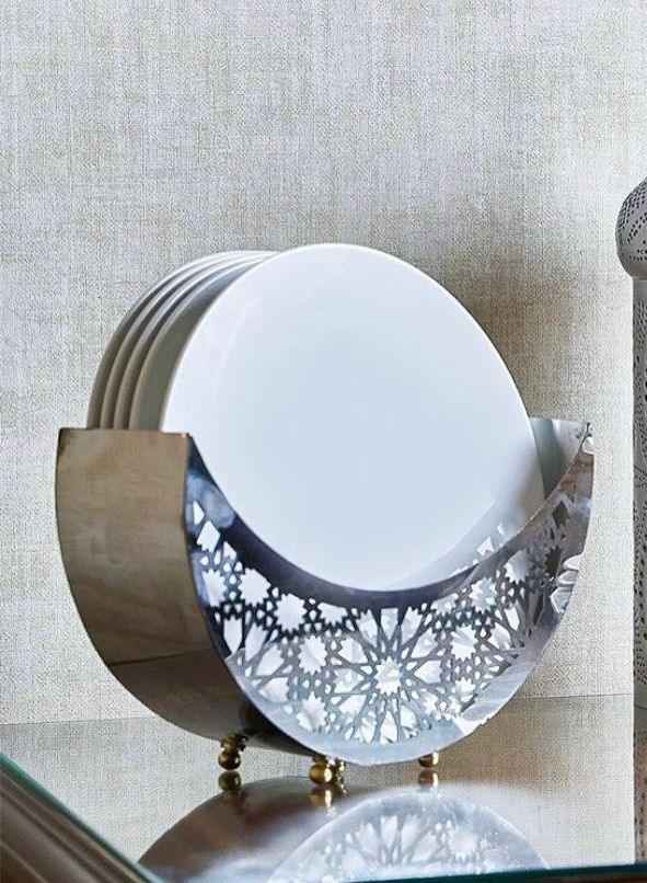 Crescent Silver Color Plate Holder - Lavender