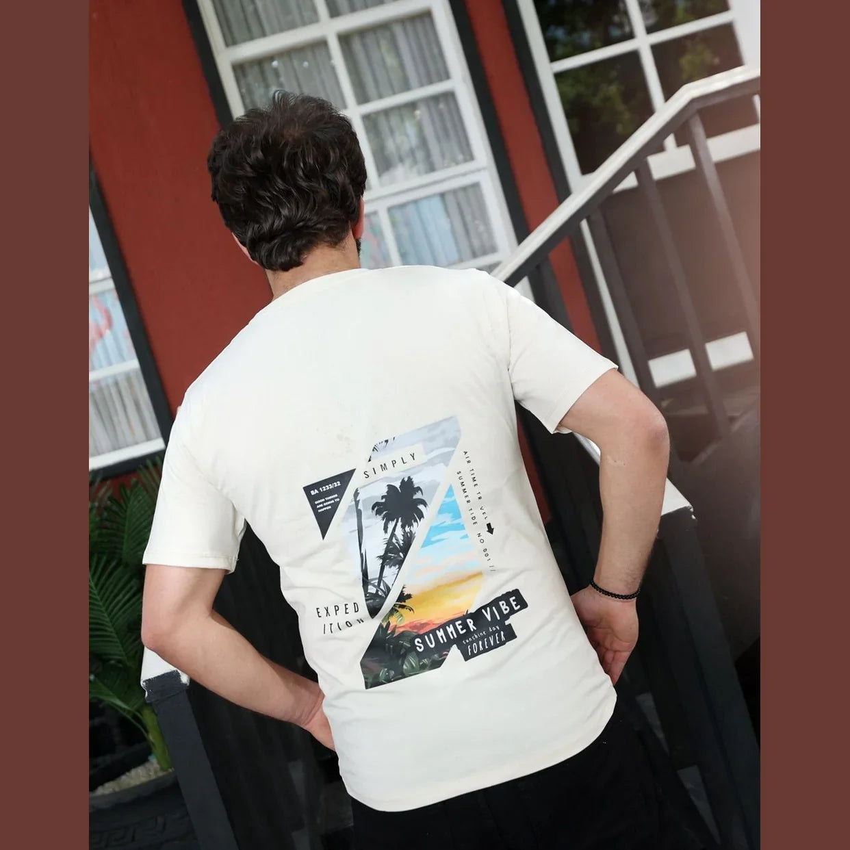 Elite Era - Summer Vibes T-Shirt 1