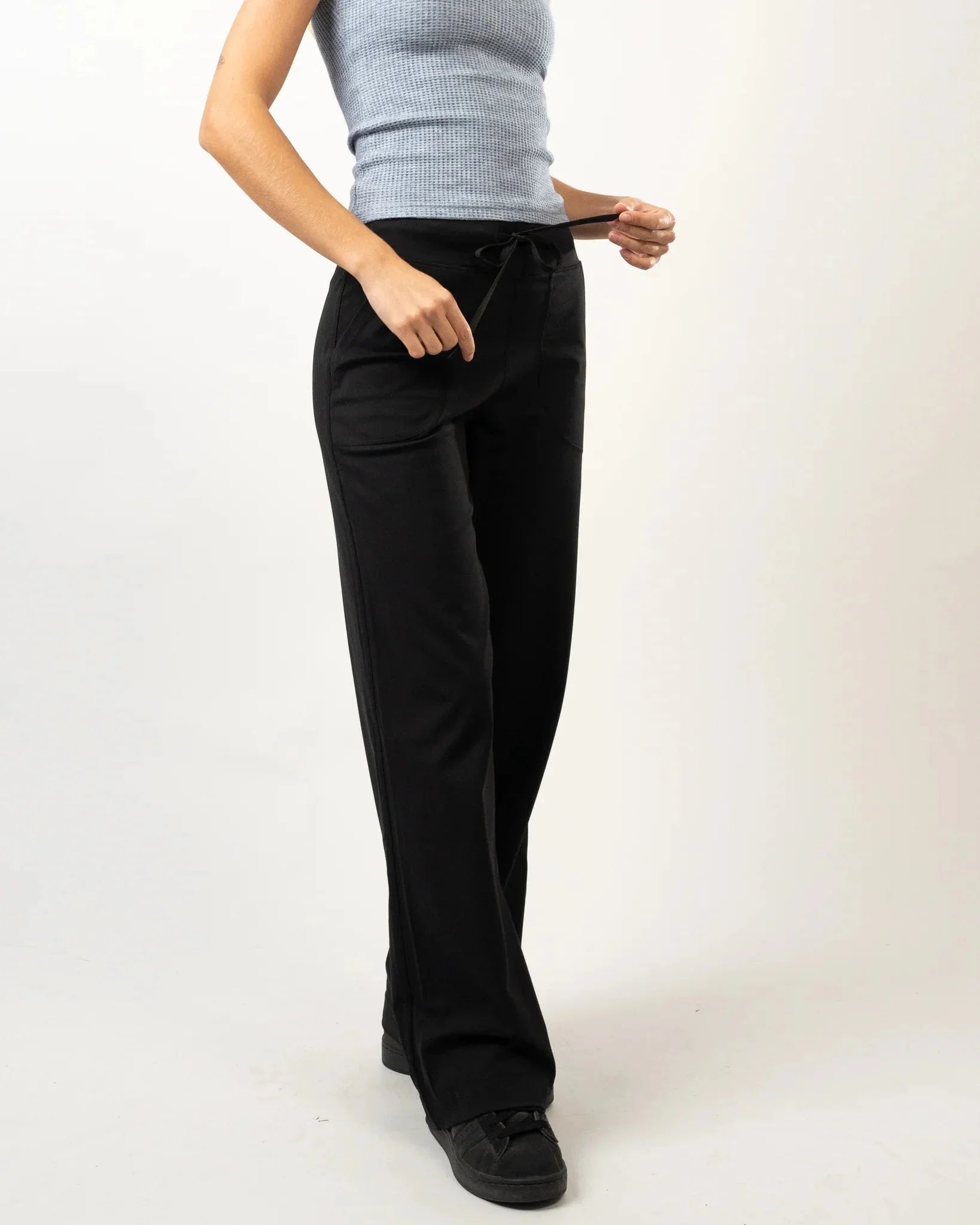 BFEERCE Straight Leg Yoga Pants Black - Bfeerce - Babazzaro