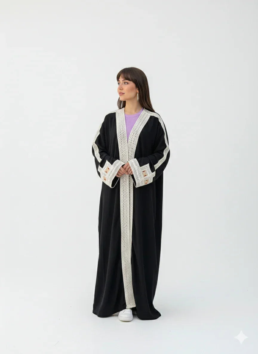 Black Kaftan Embroidered in Beige - Urbantique - Babazzaro
