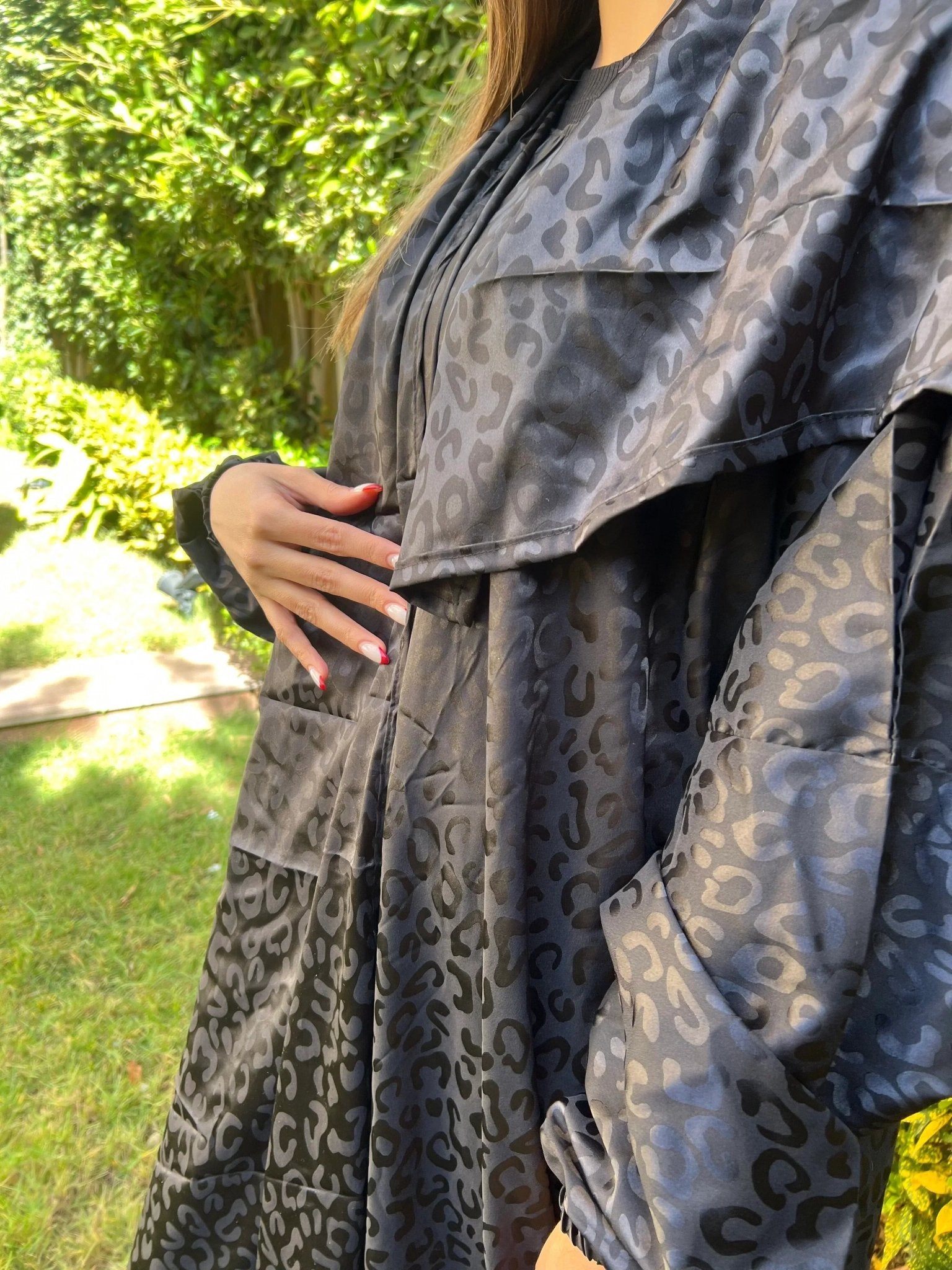 Black Silk Asdal - Urbantique - Babazzaro
