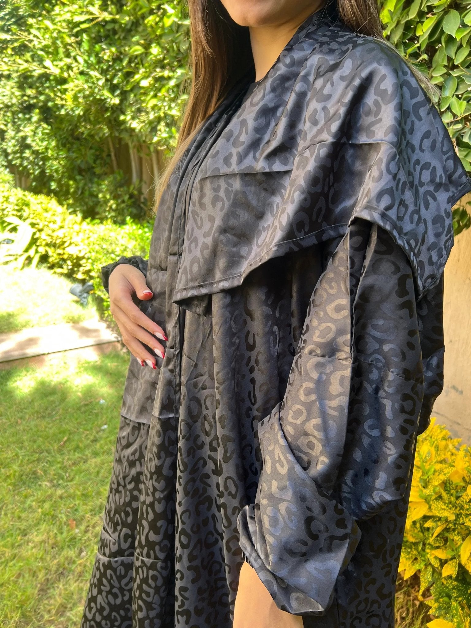 Black Silk Asdal - Urbantique - Babazzaro
