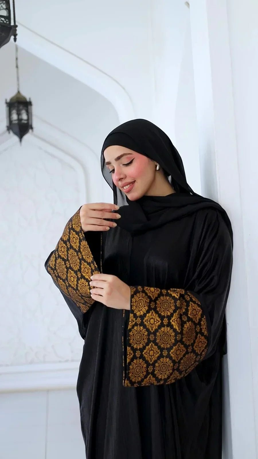 Black Silk Kaftan - Mimme Boutiqe - Babazzaro