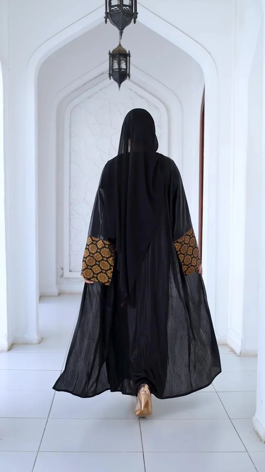 Black Silk Kaftan - Mimme Boutiqe - Babazzaro