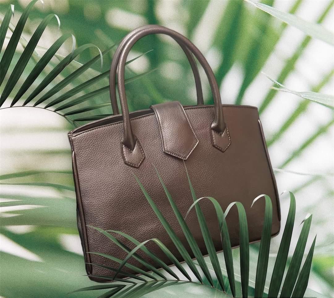 The Concept Store - Meeting Bag 4