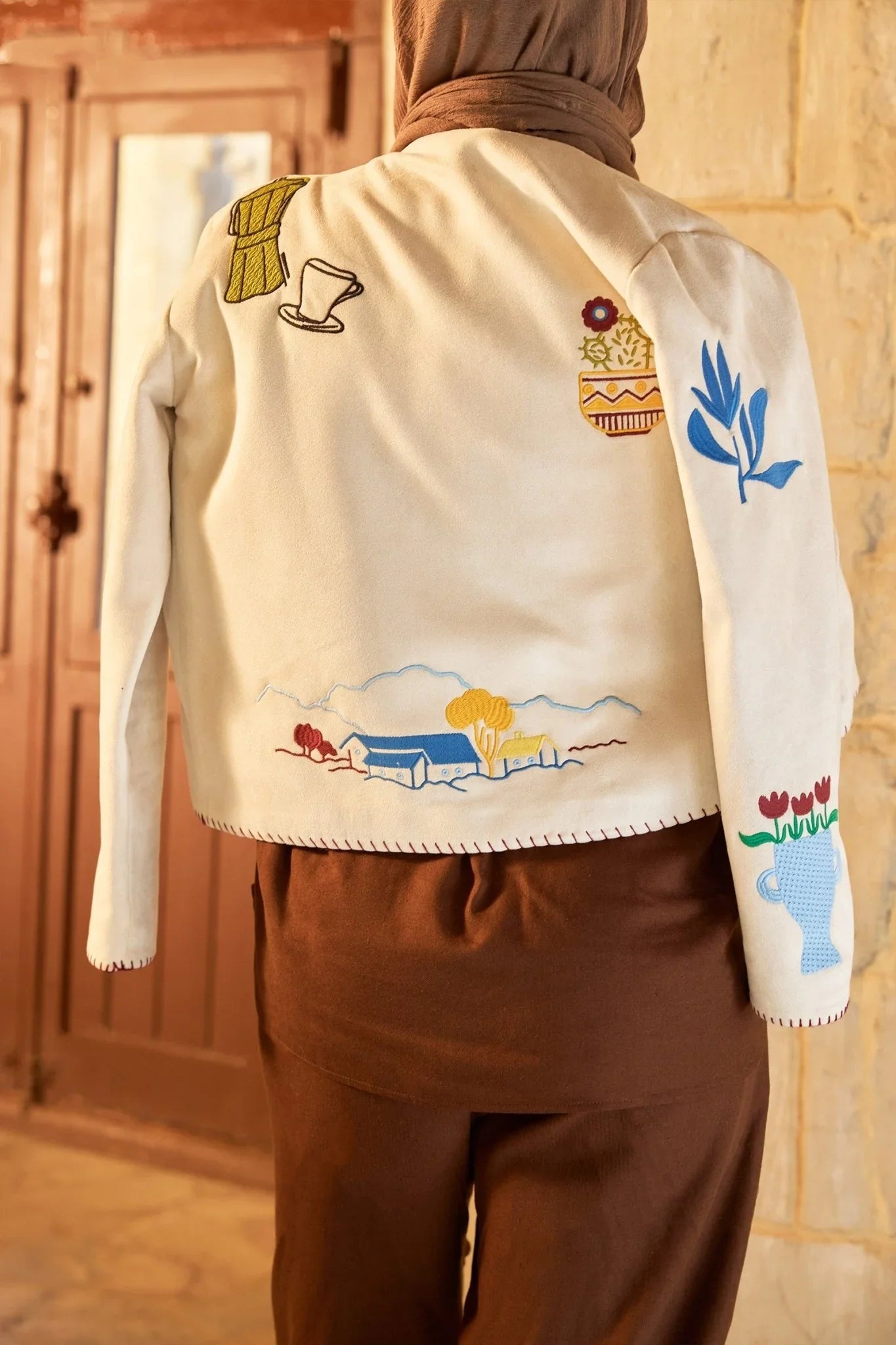 Embroidered Cropped Cardigan - Clue - Babazzaro