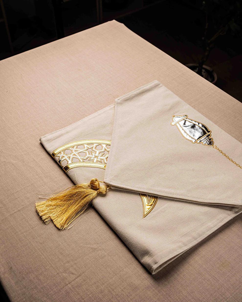 Golden Crescent Table Runner - Rechote - Babazzaro