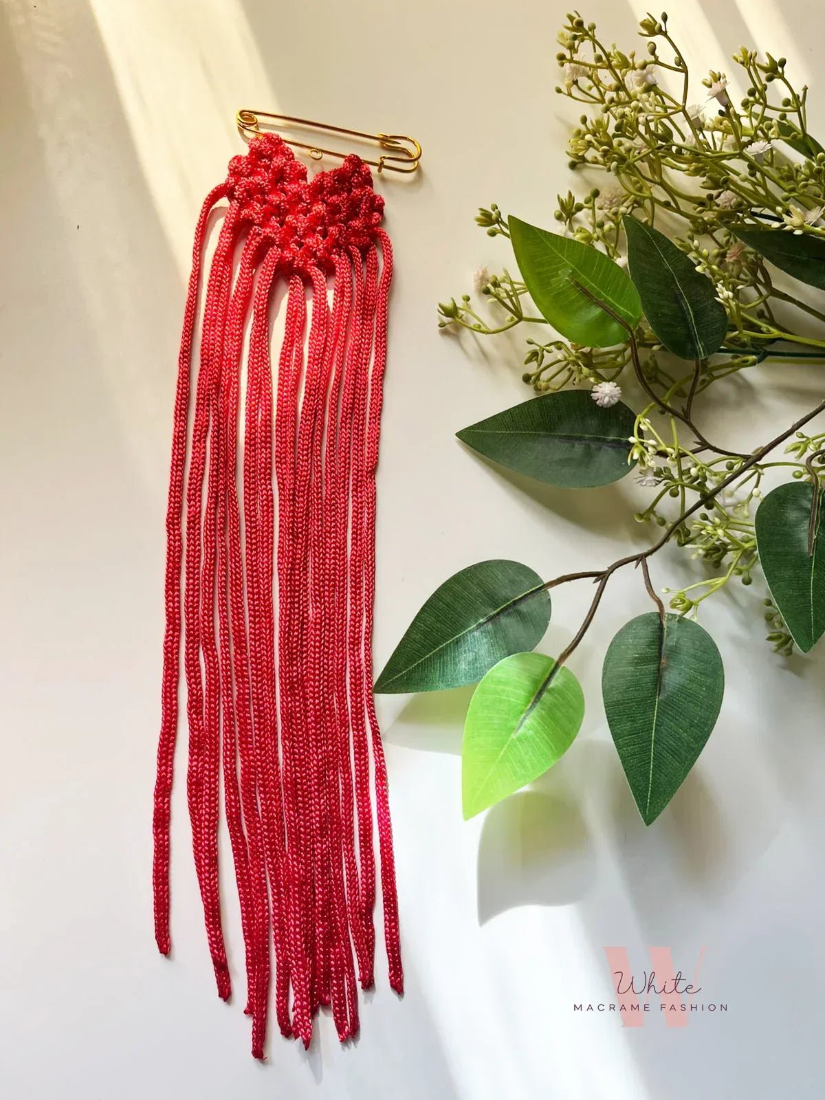 Macrame Broche - White Fashion - Babazzaro