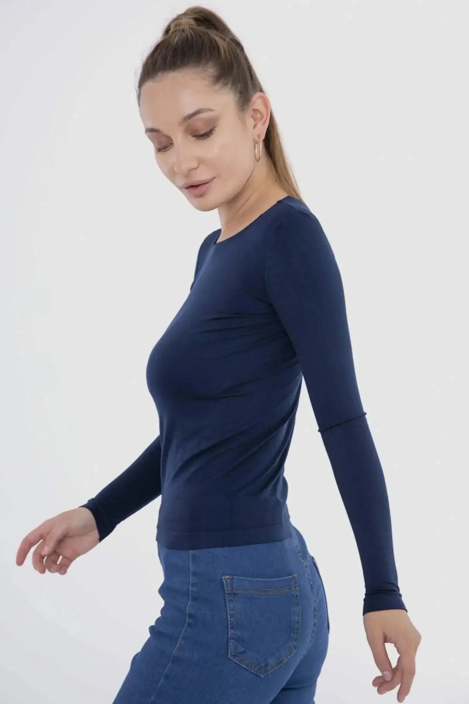 Carina - Microfiber Long Sleeves Top 8