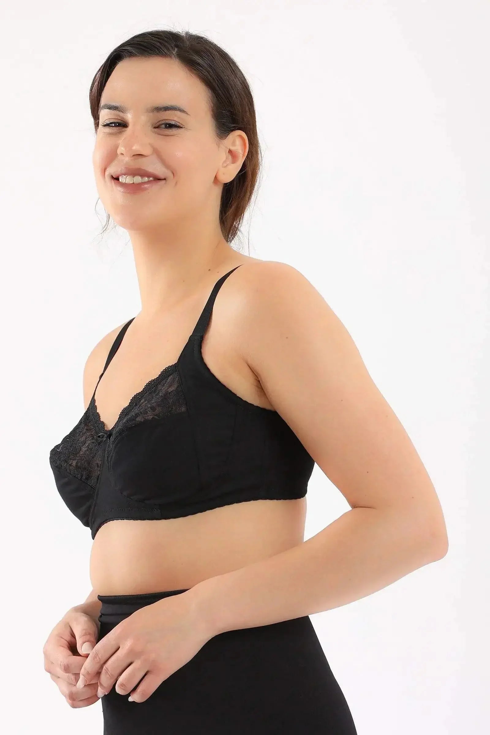 Carina - Non-Padded Bra with Lace 3