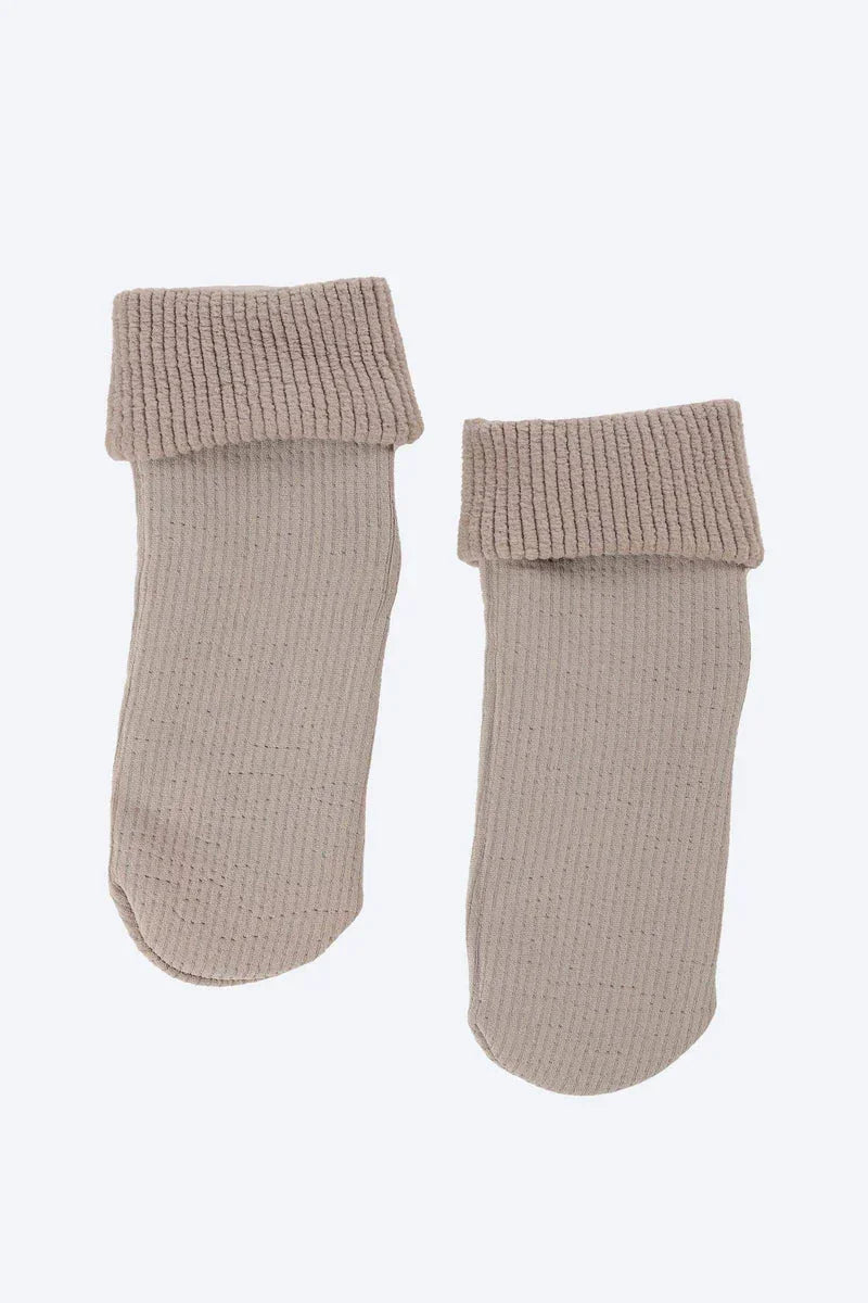 Ribbed Plain Socks - Carina 2
