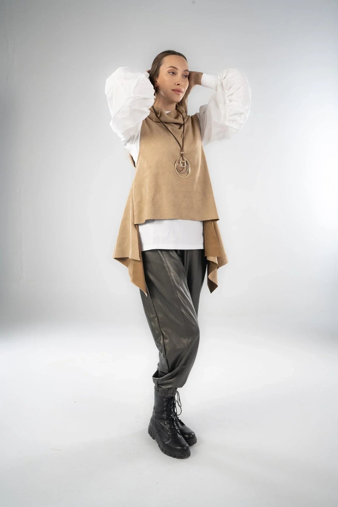 Suede vest - Dress Code - Babazzaro