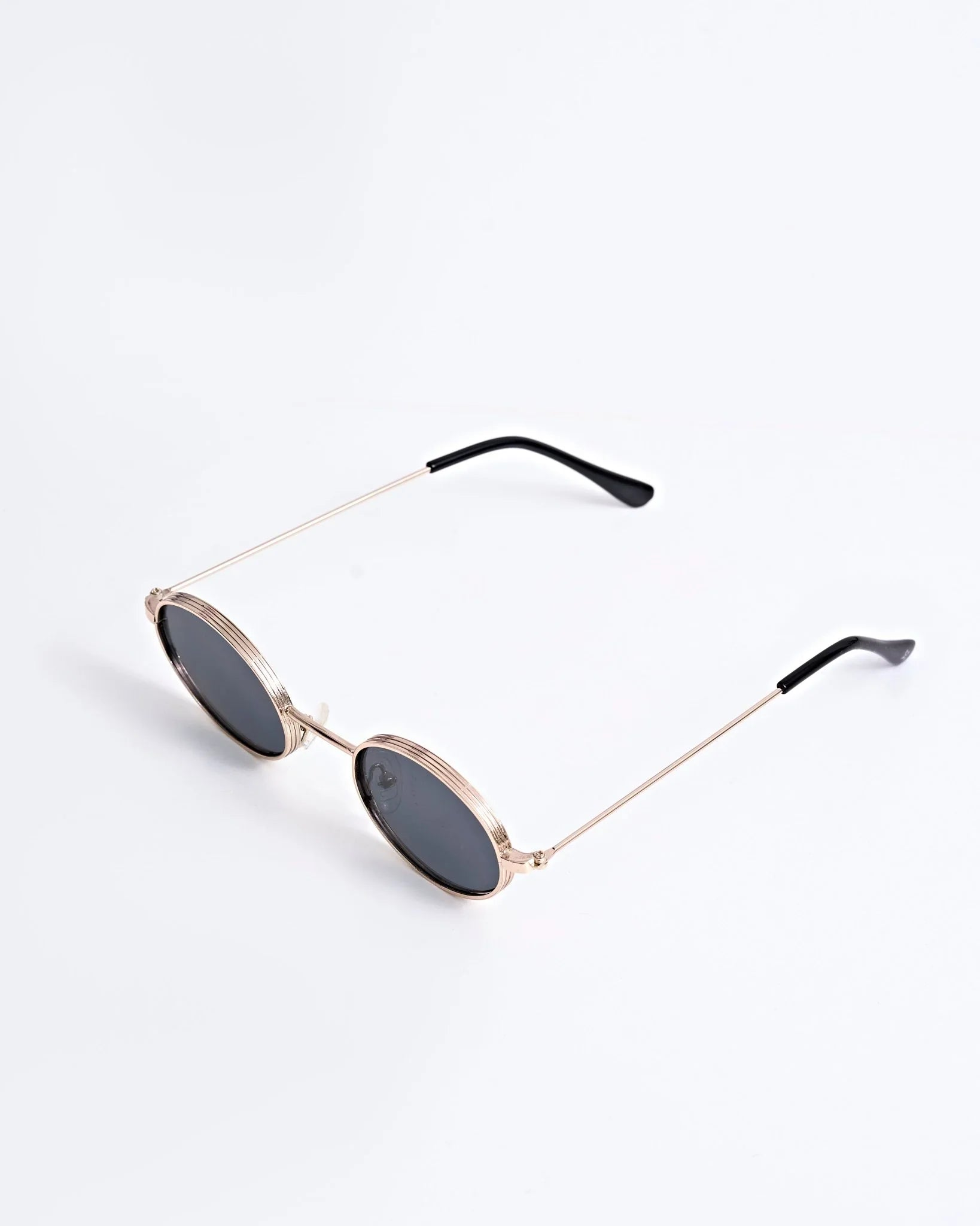 Thought - Comes In Shades - Babazzaro