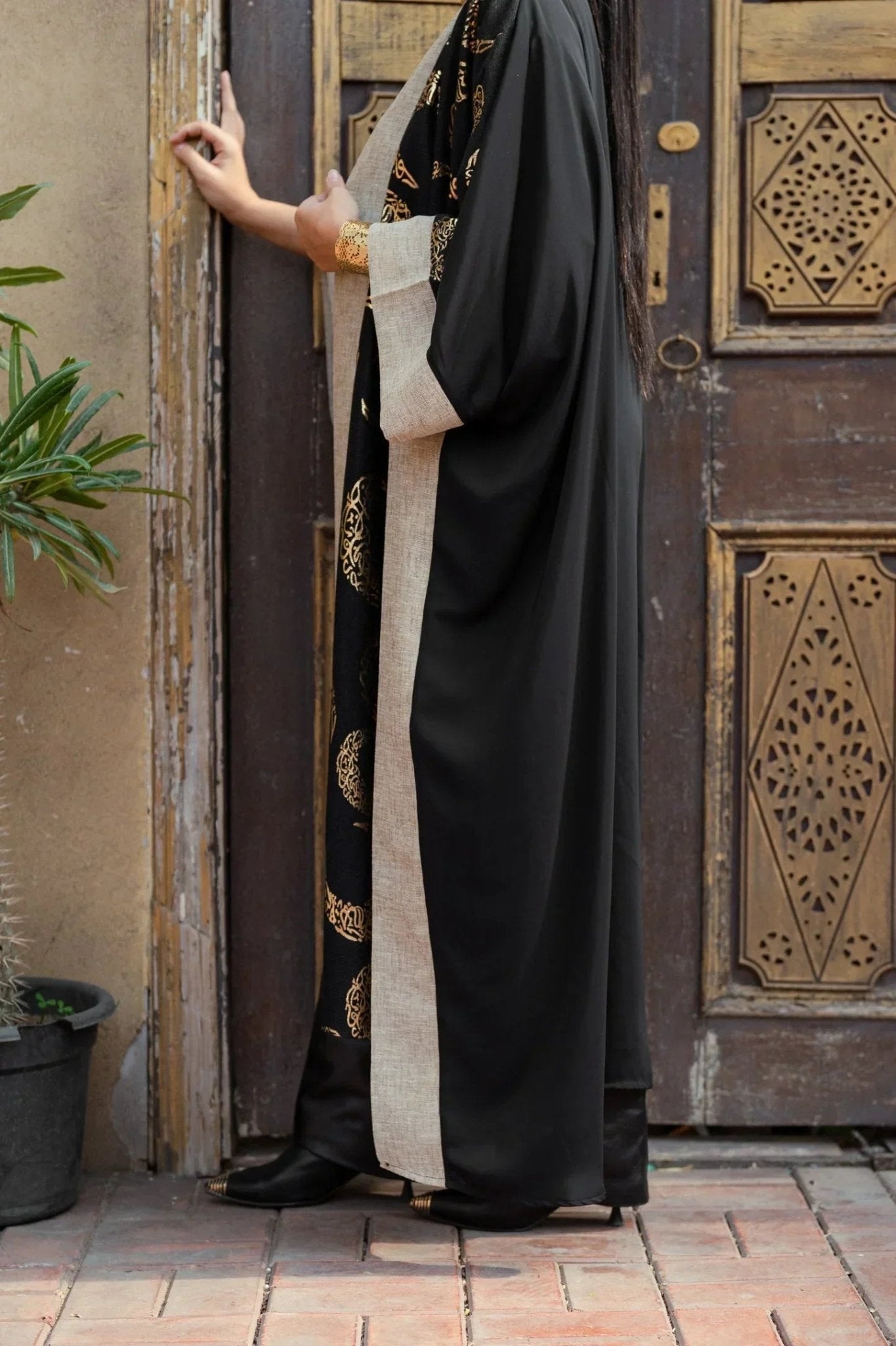 Velvet Crescent Linen Kaftan - Dress Code - Babazzaro