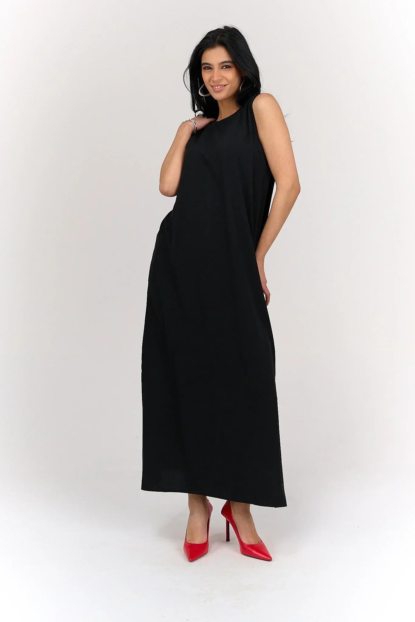 Smart Fit Sleeveless Dress - Clue 10