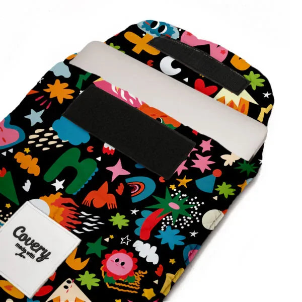 Covery - Wonderland Puffy Laptop Sleeve 2