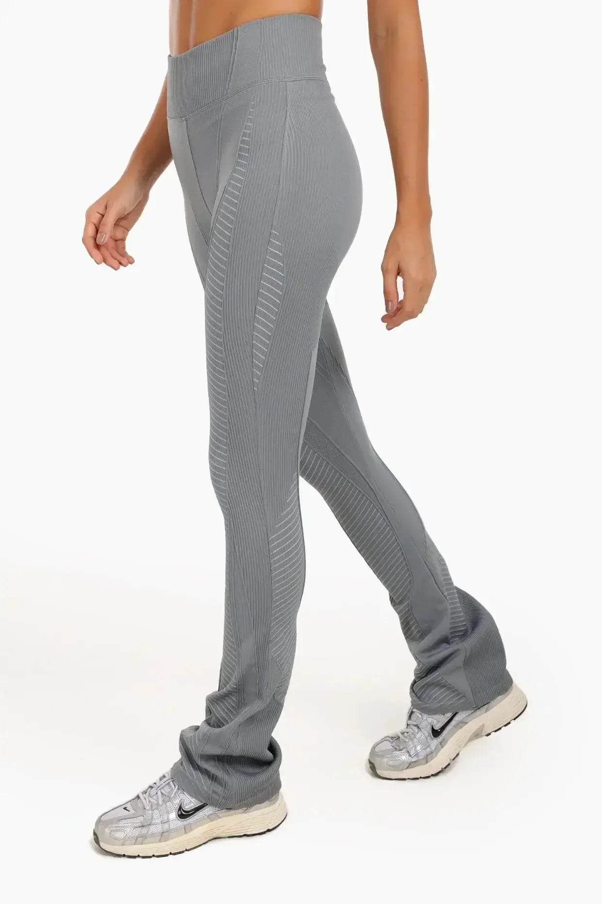 Carina - Textured High-Waist Sports Pants 7