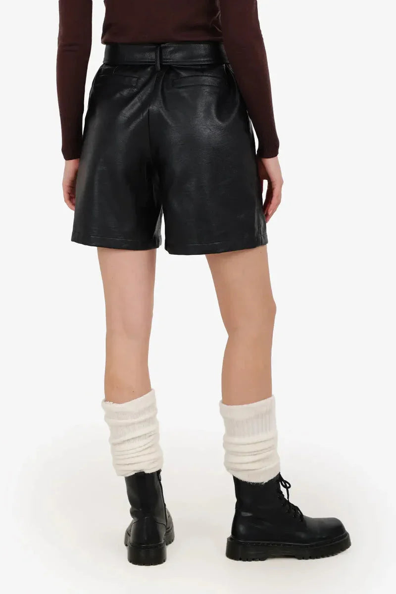Carina - Wide Leg Faux Leather Shorts 4