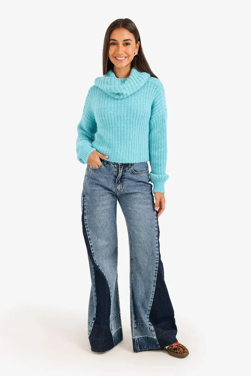 Carina - Cropped Cowl Neck Pullover 15