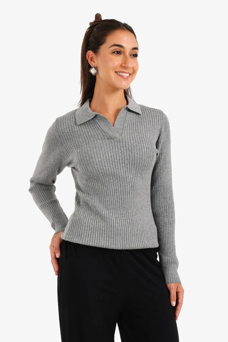 Carina - Ribbed Pullover with Collar 5