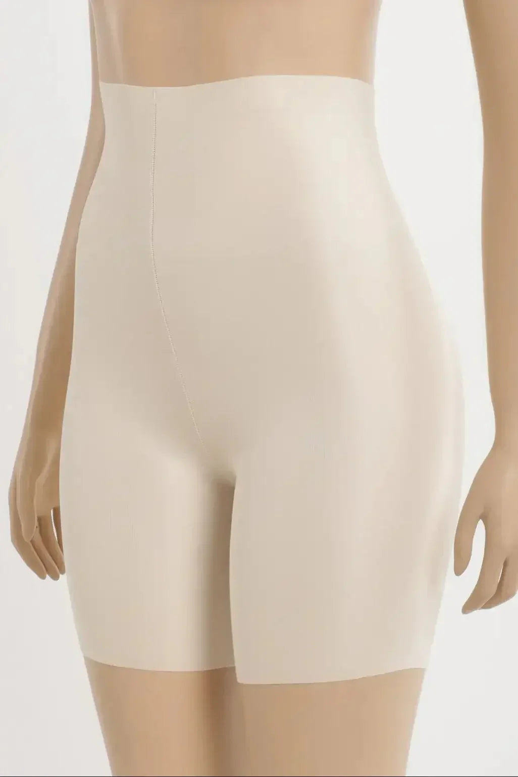 Carina - Laser Cut Shorts 4