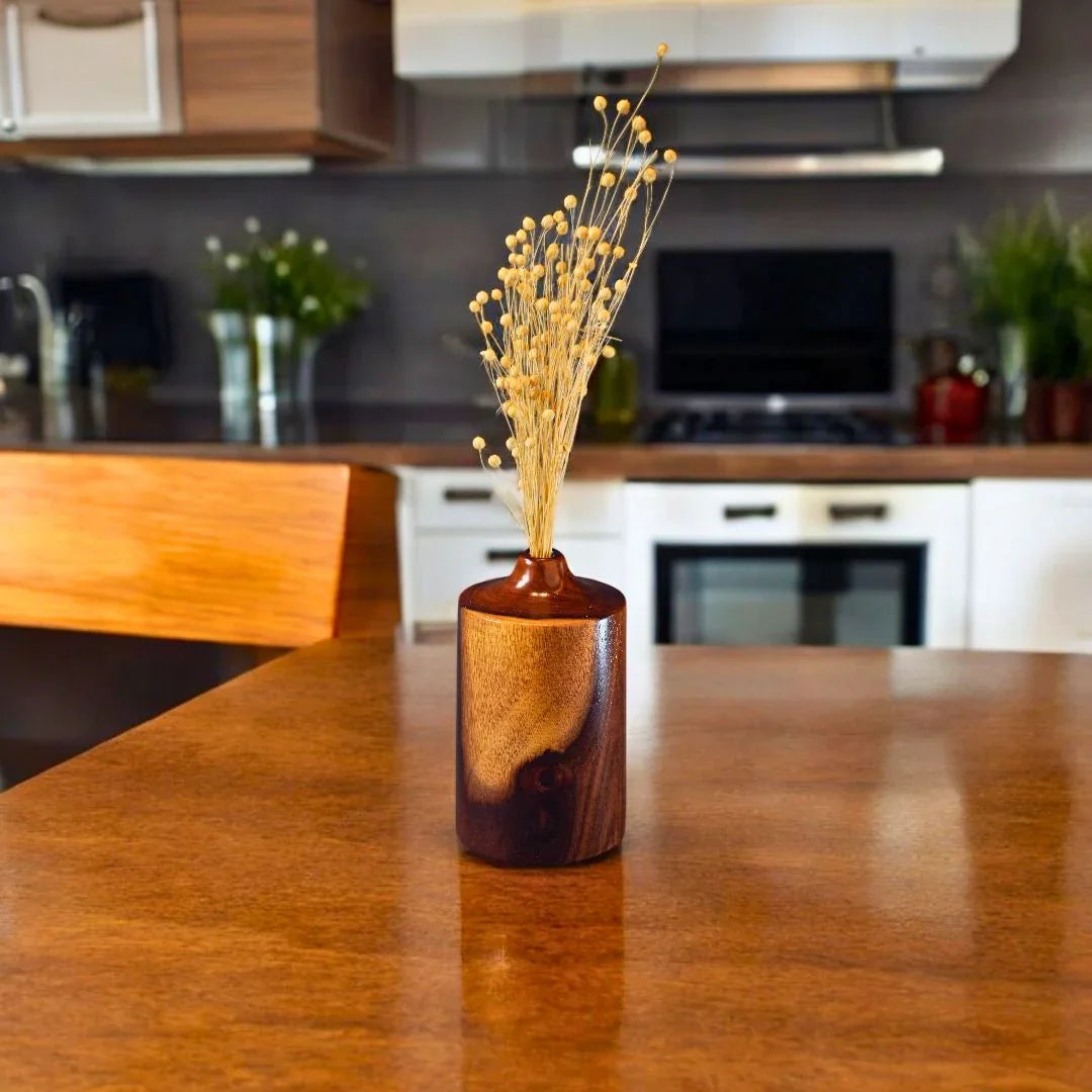 Wood of Gold - The Noble Vase 12