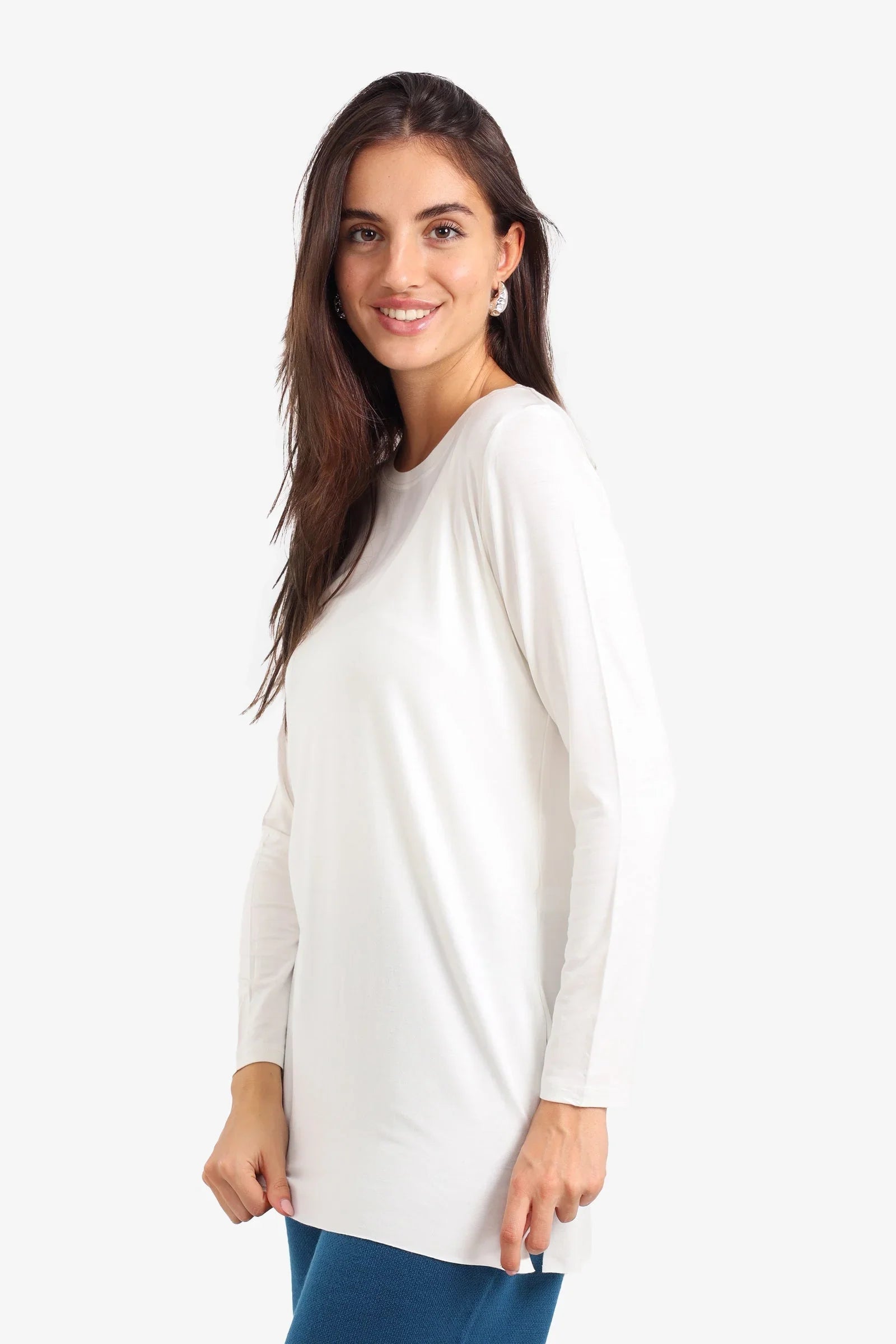 Carina - Relaxed Crew Neck T-Shirt 10