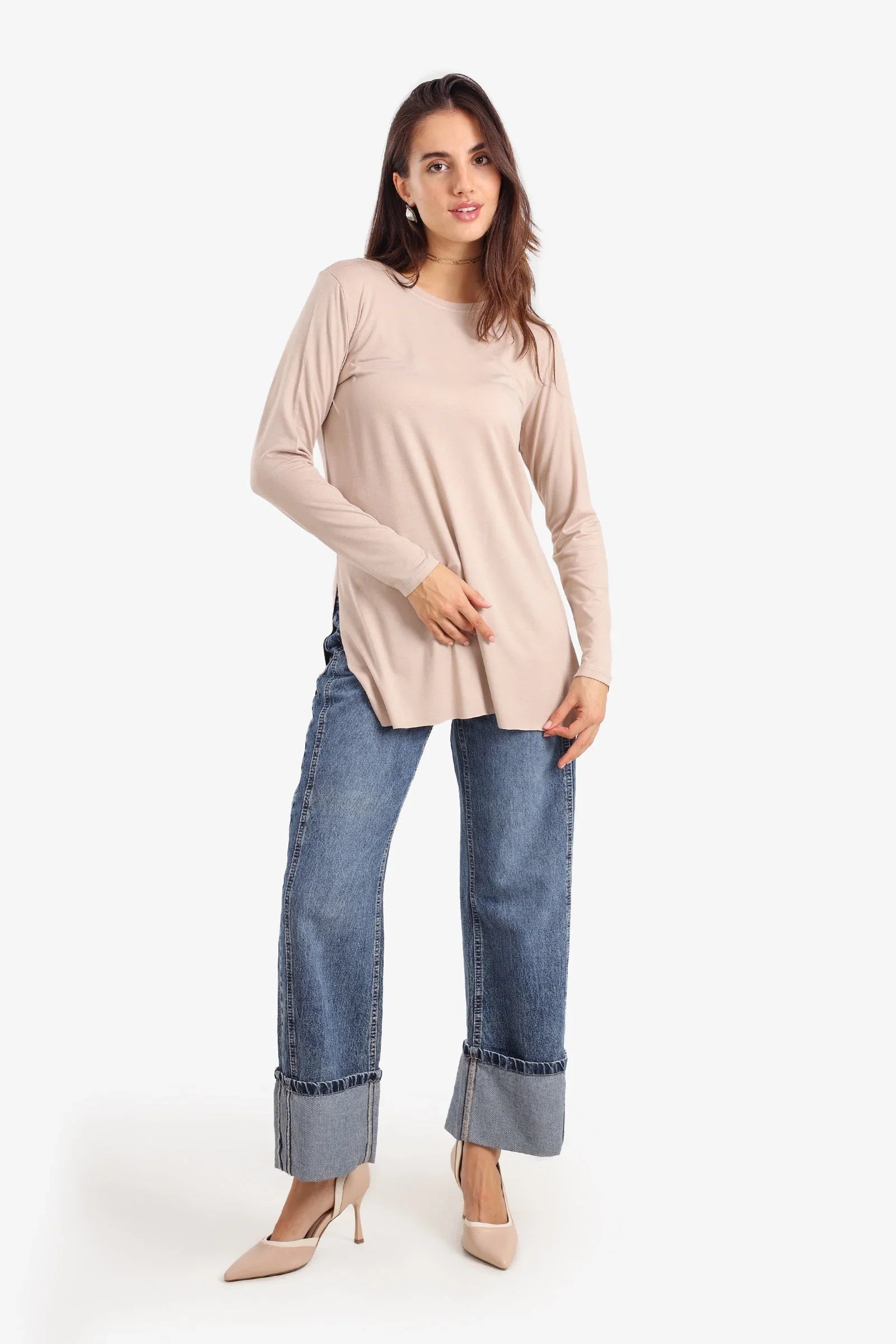 Carina - Relaxed Crew Neck T-Shirt 17