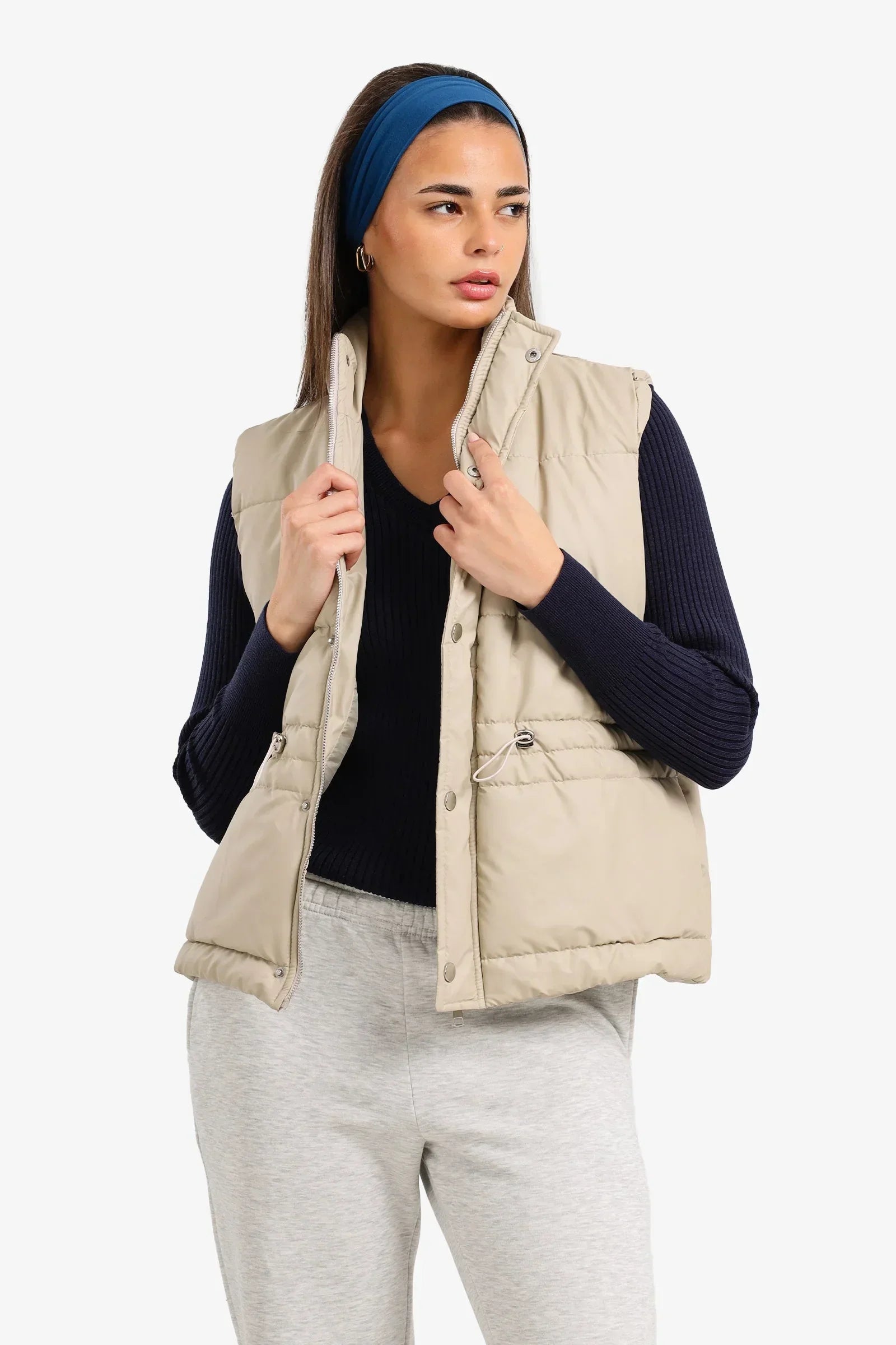 Clue - High Neck Puffer Vest 3
