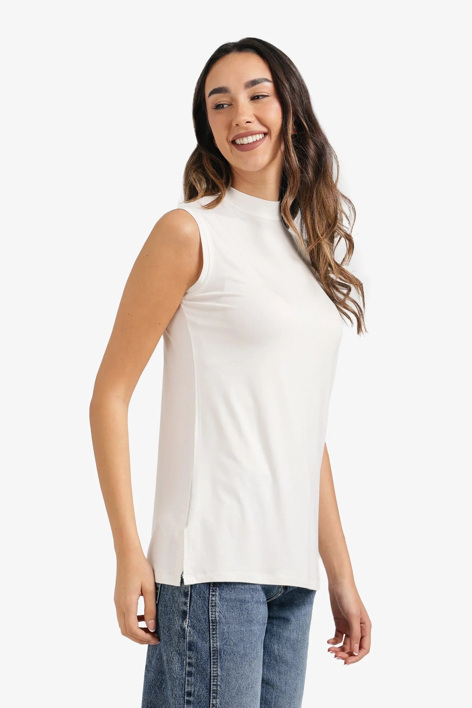 Carina - Mock-Neck T-Shirt 2