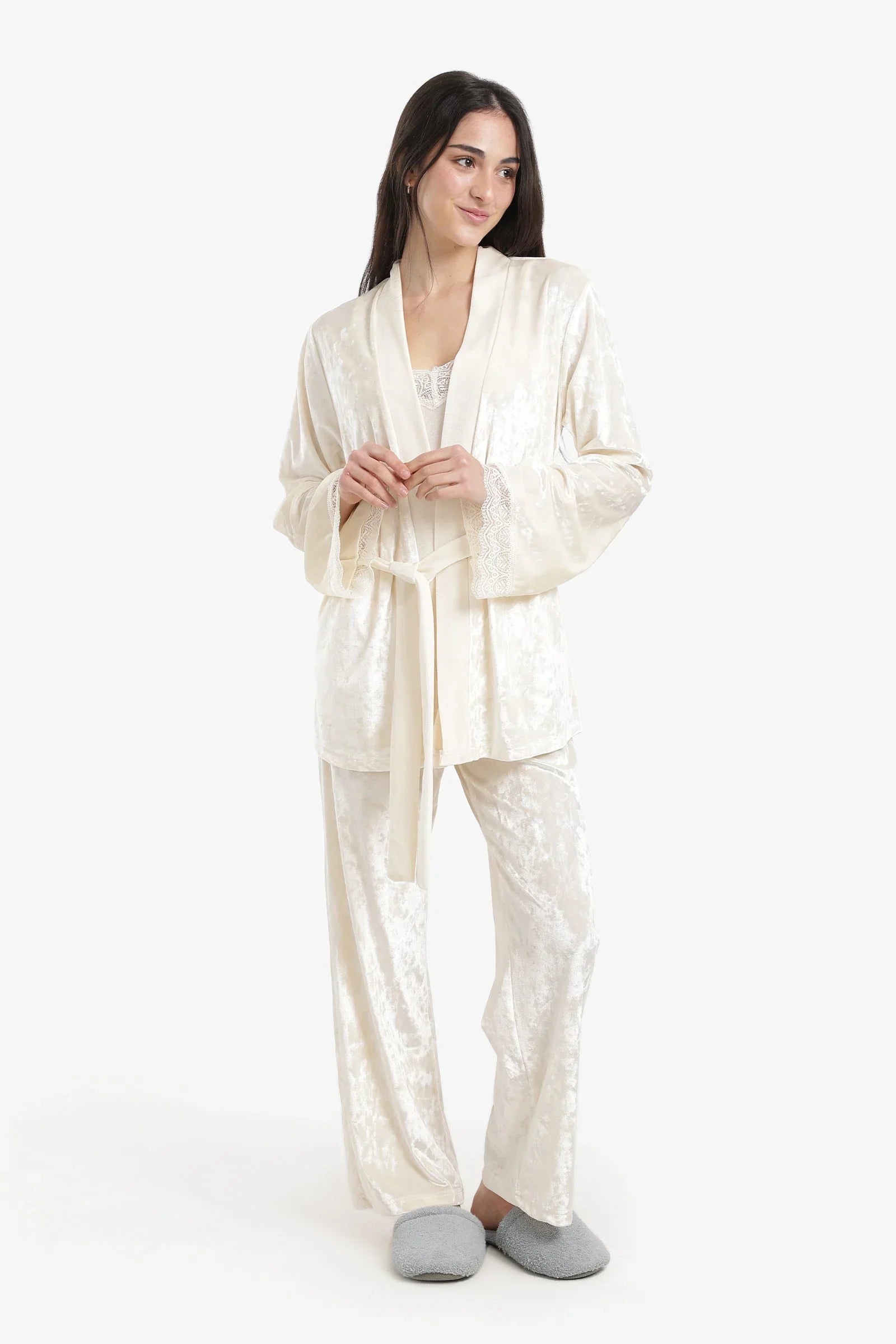 Carina - 3-Piece Velvet Pyjama Set 2