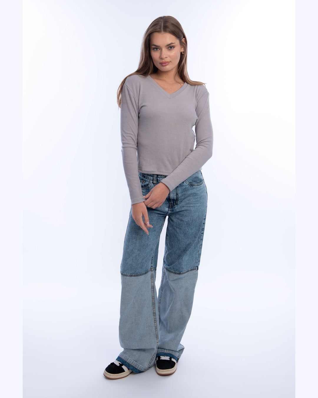Viva - Long Sleeve V-Neck Top 8