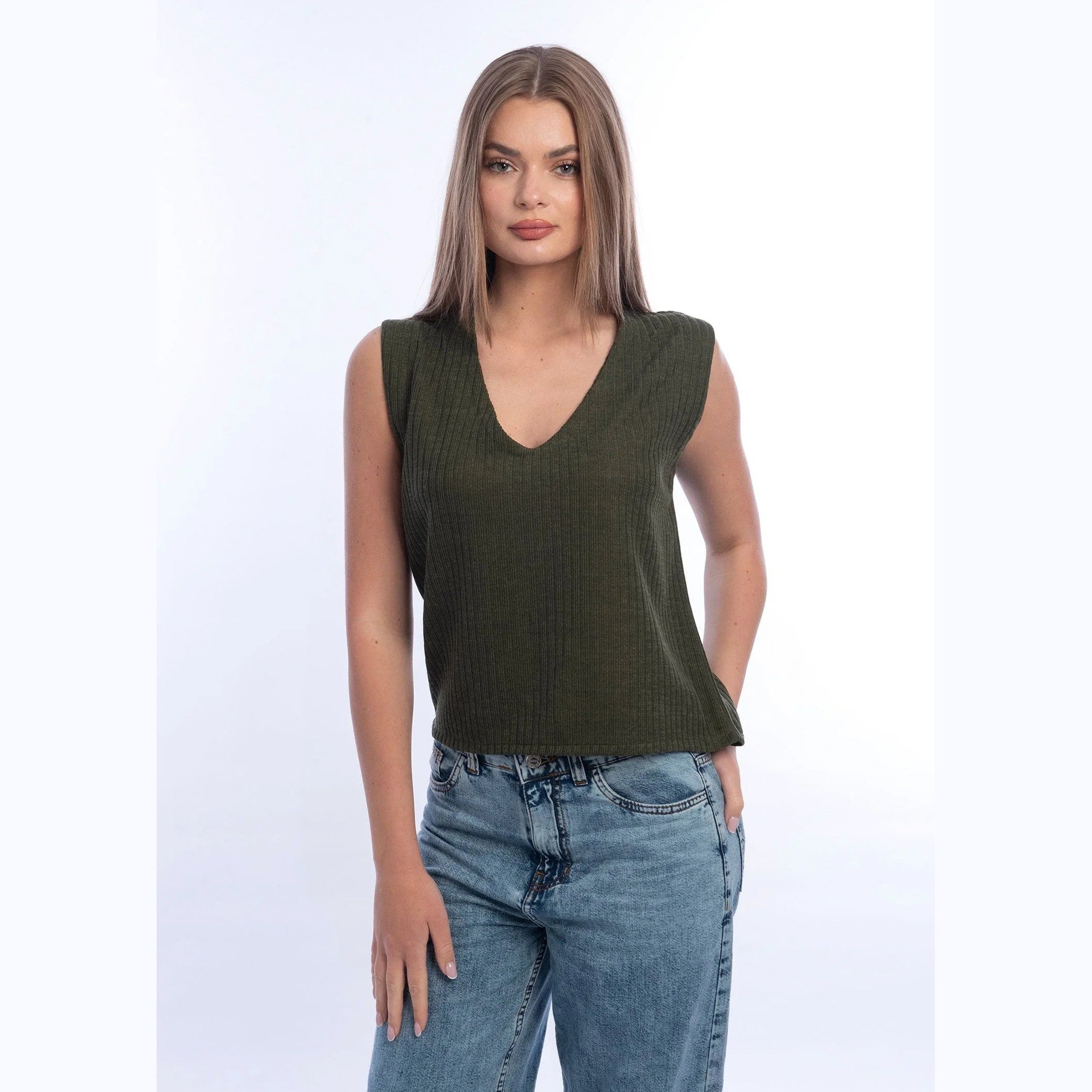 Viva - V-neck Knitted Vest 9