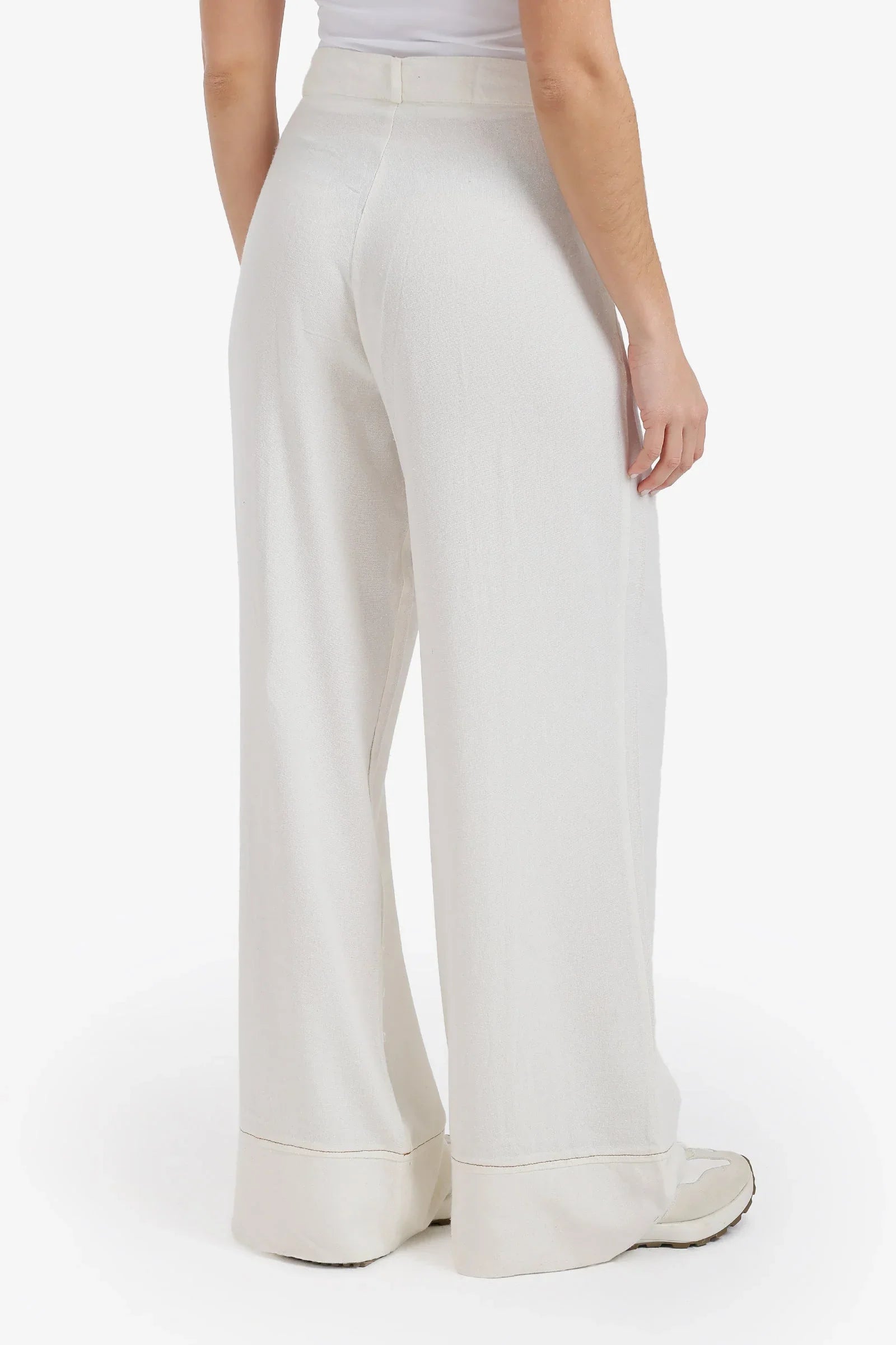 Carina - Contrast-Stitch Pants 3