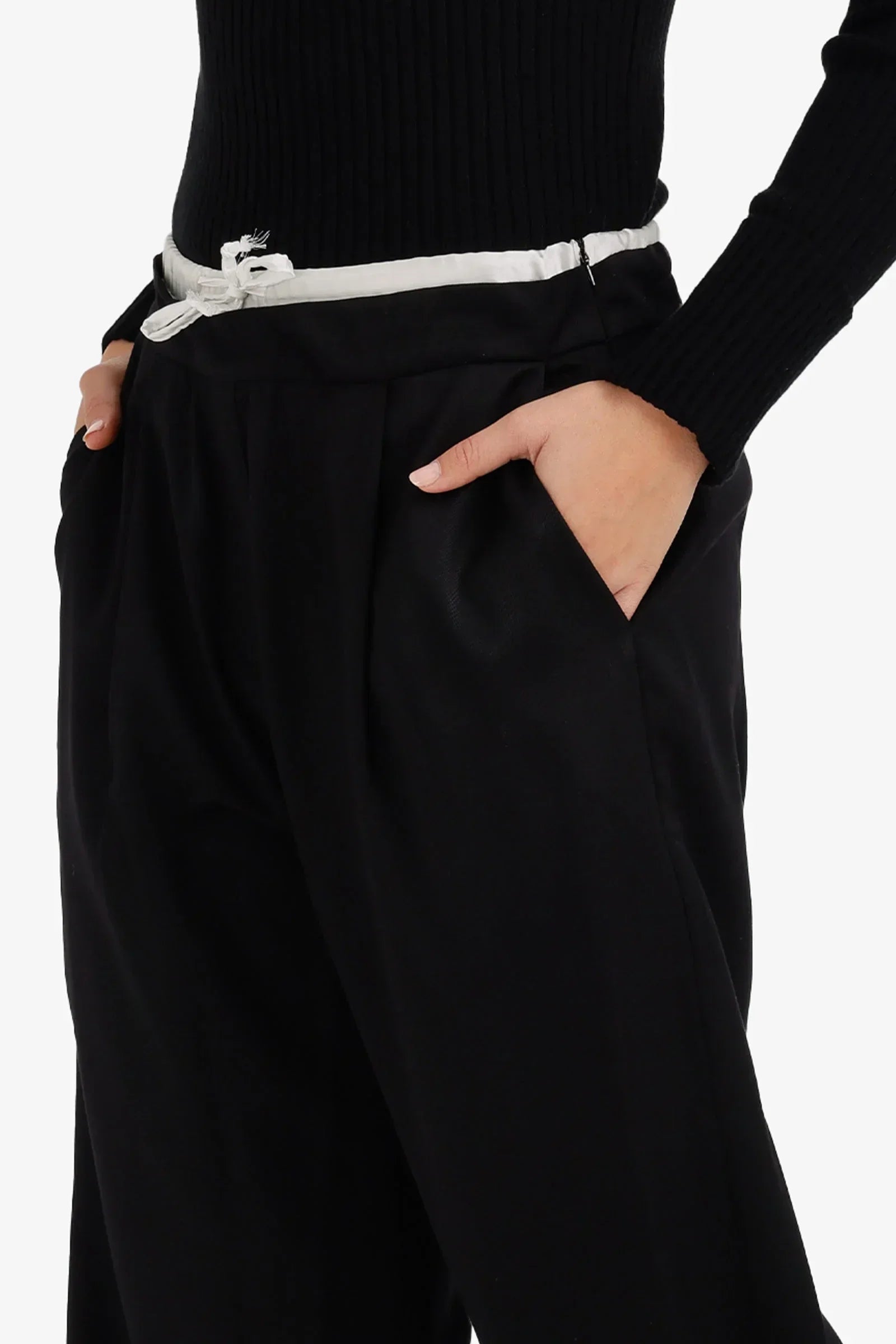 Clue - Contrast Double-Waistband Pants 3