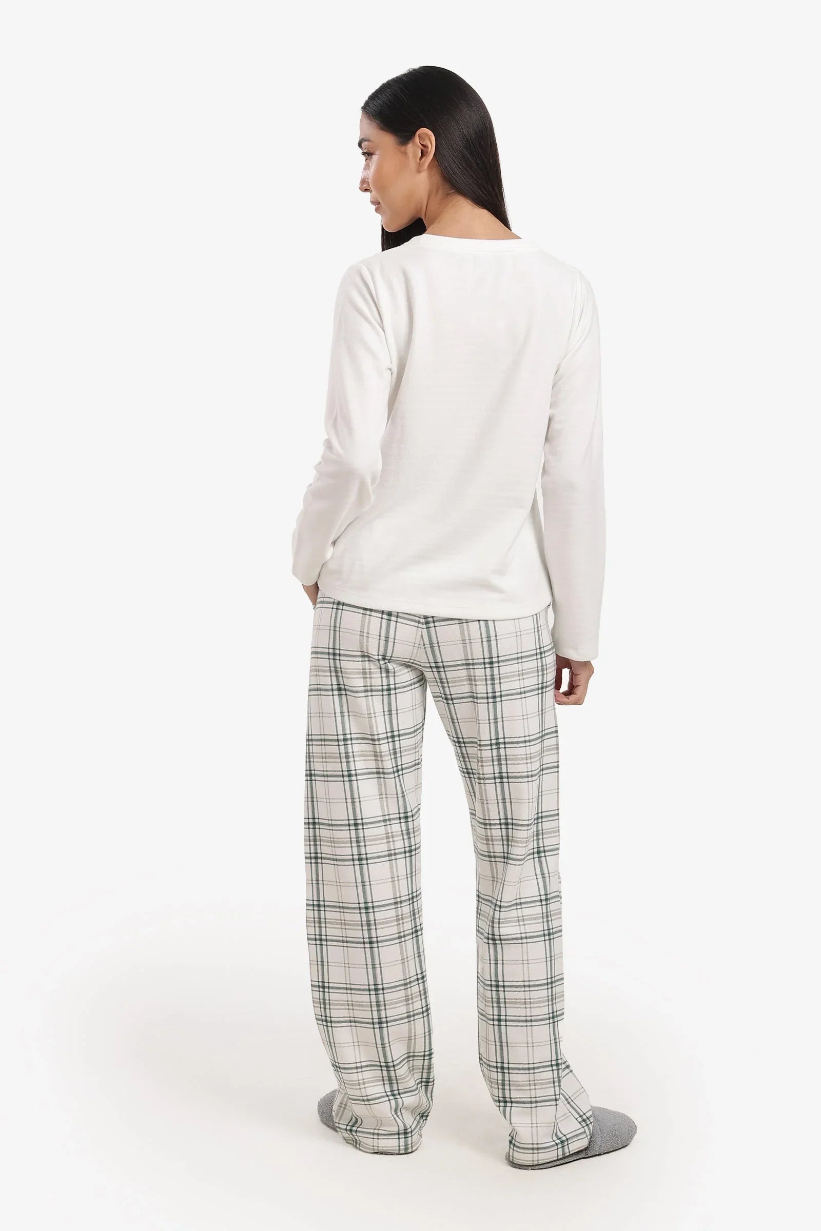 Carina - Pyjama Set with Plaid Pants 3