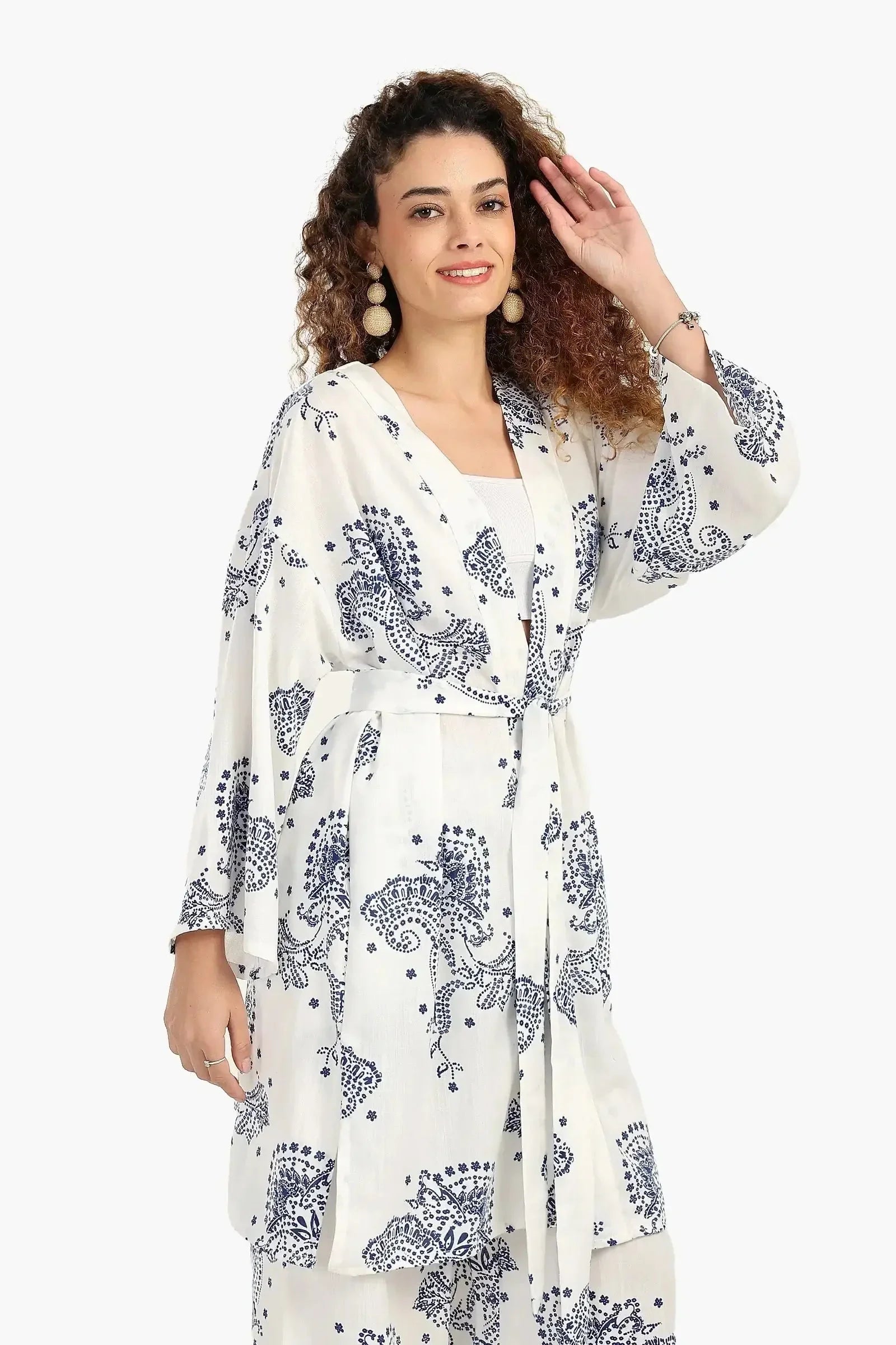 Carina - Wide Long Sleeves Kimono 1