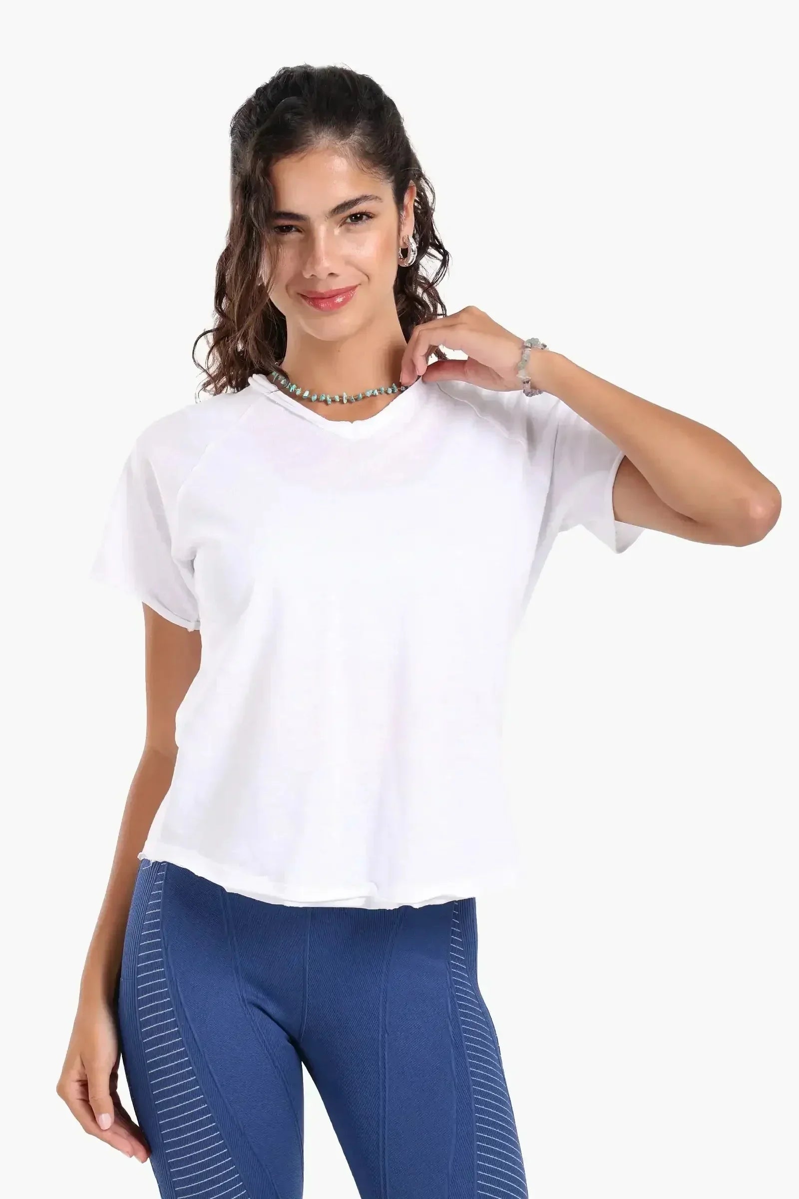 Carina - Basic Cotton T-Shirt 1