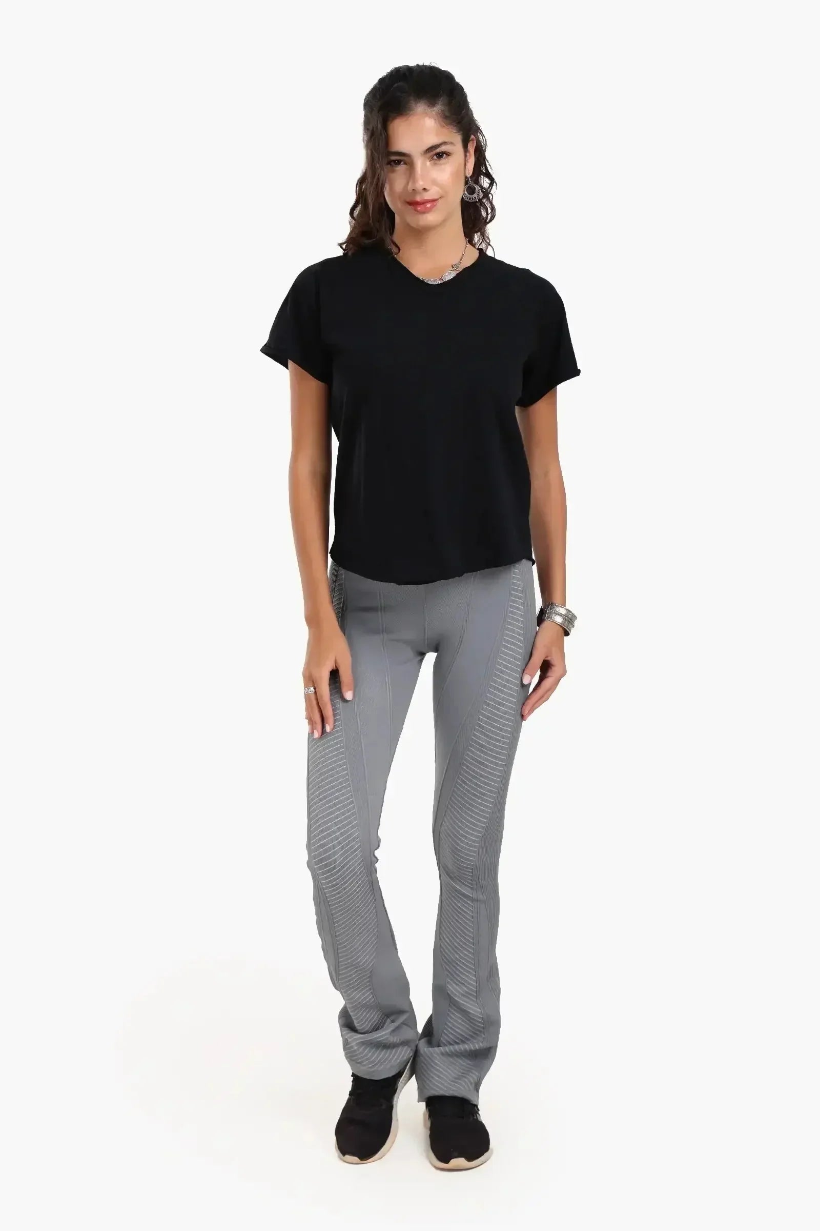 Carina - Basic Cotton T-Shirt 10