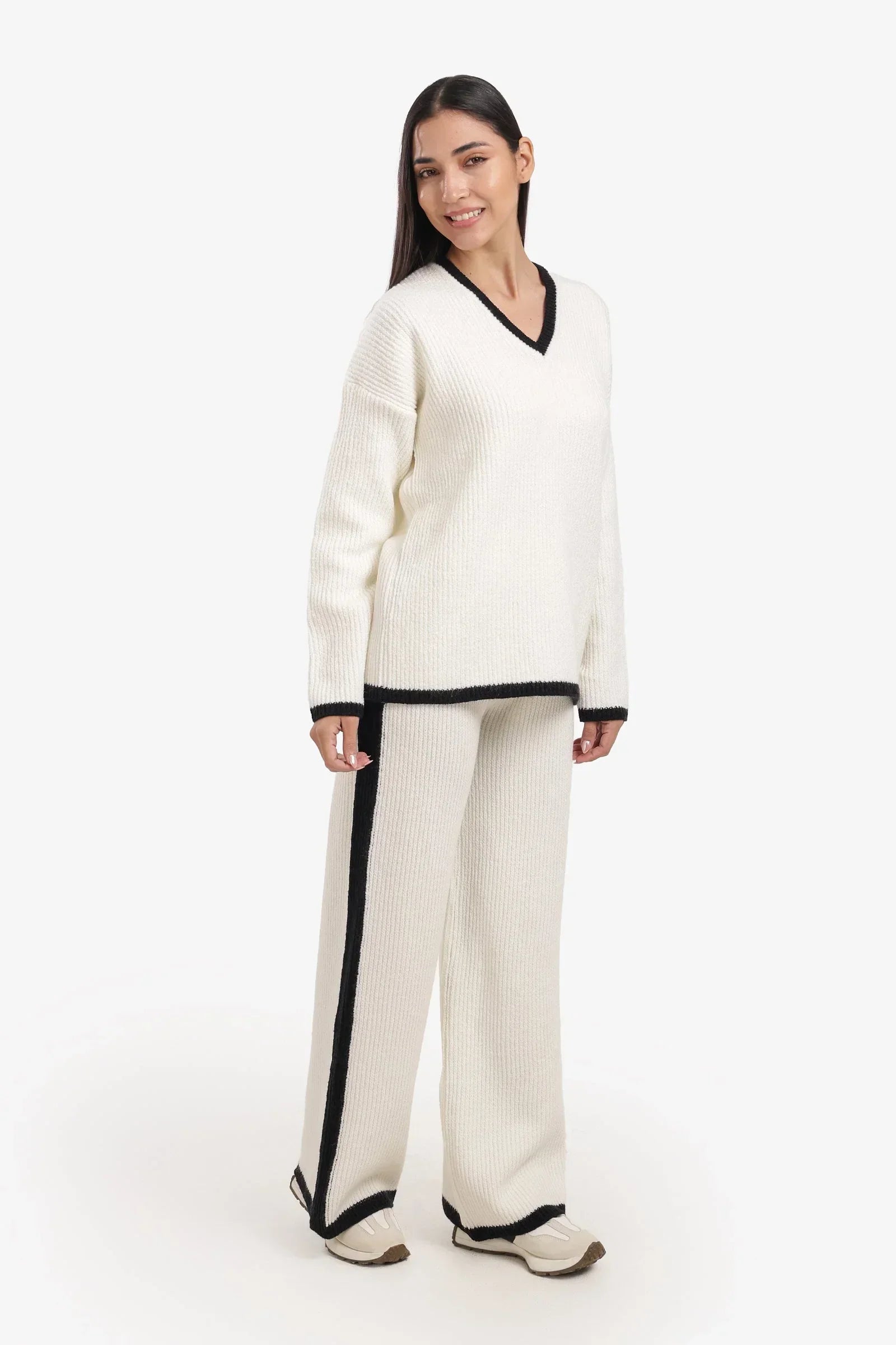 Carina - Contrast Trim Lounge Set 2