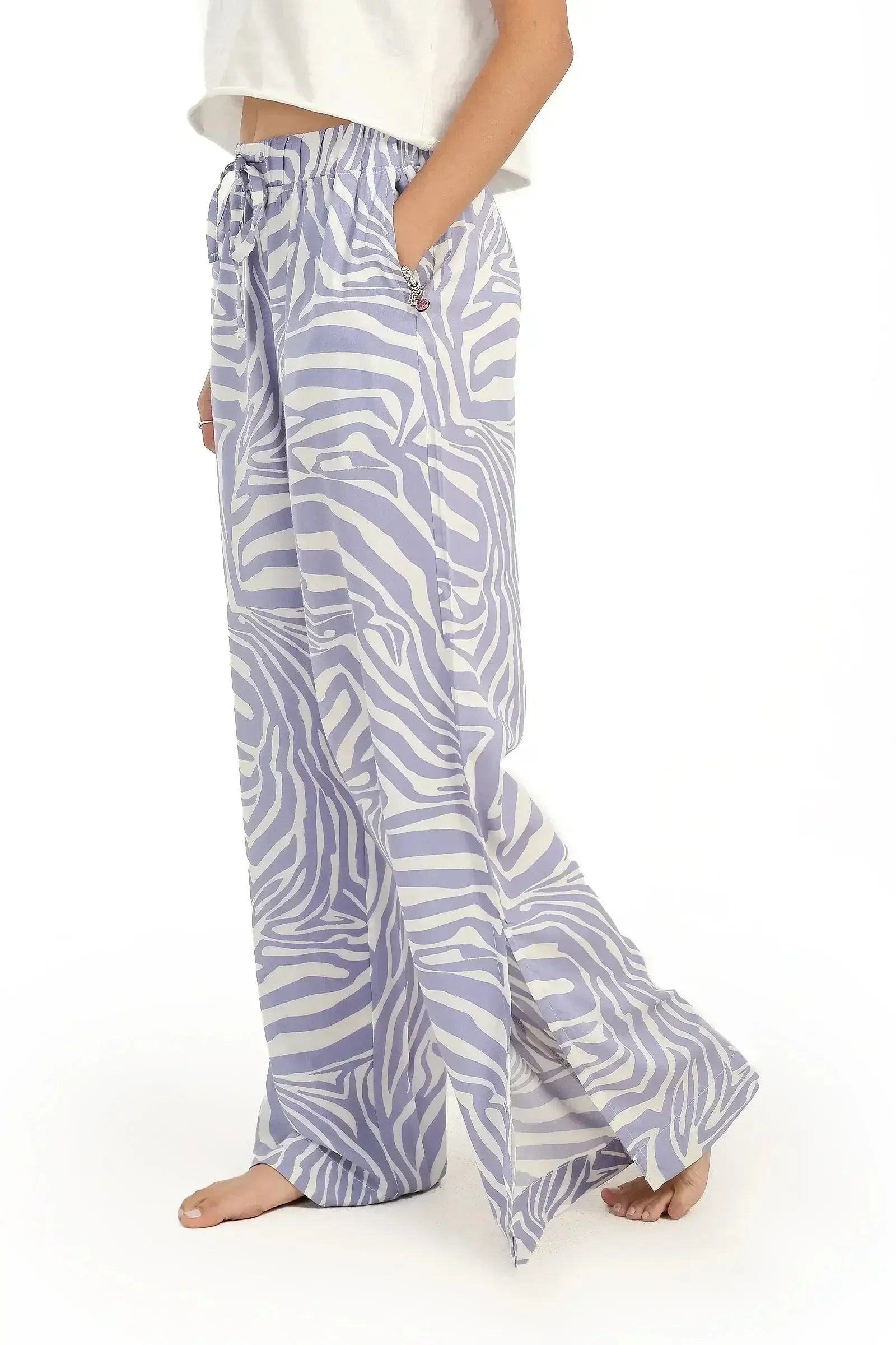 Carina - Pyjama Pants with Side Pockets 2