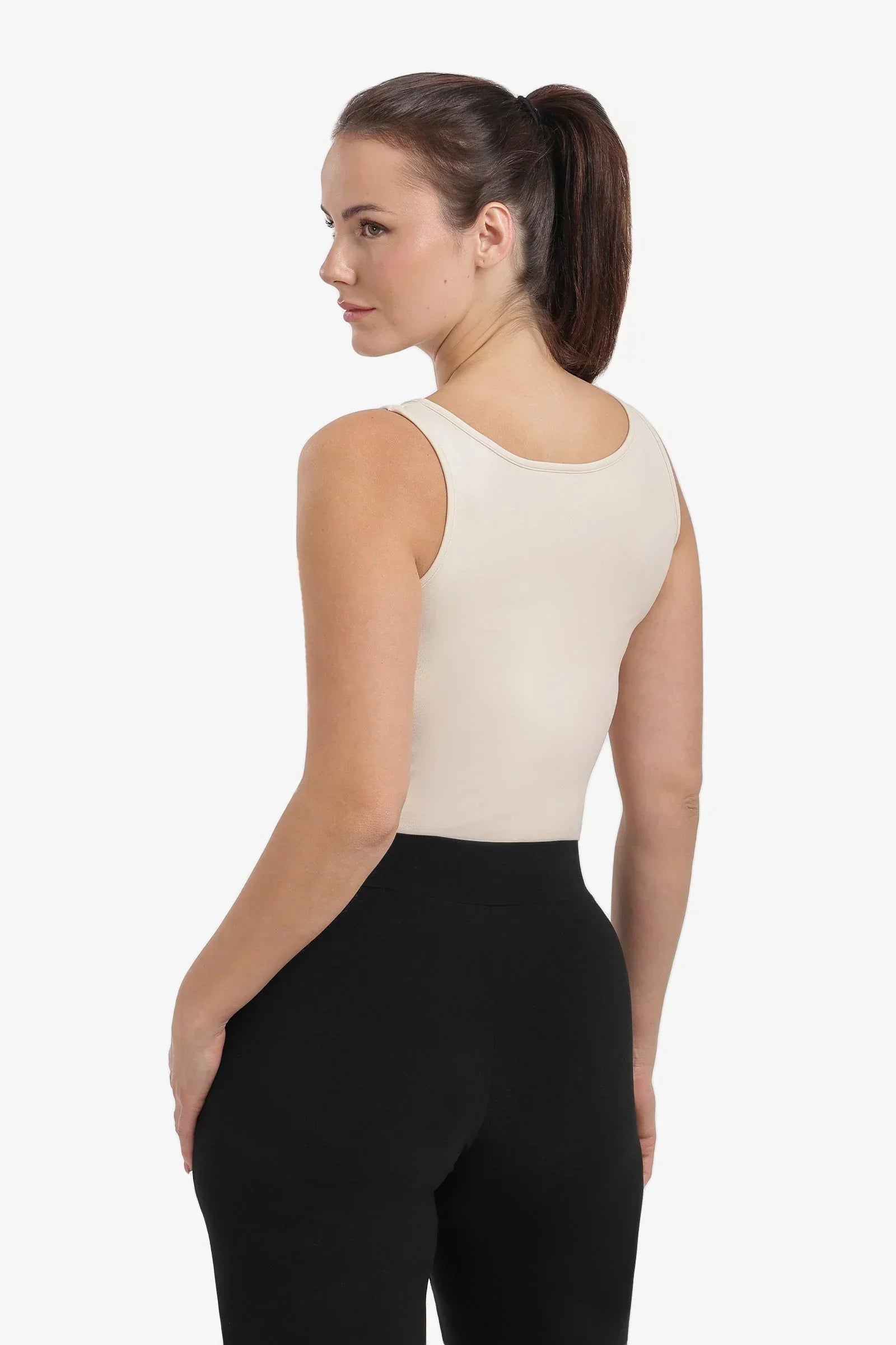 Carina - Slim Fit Tank Top 15