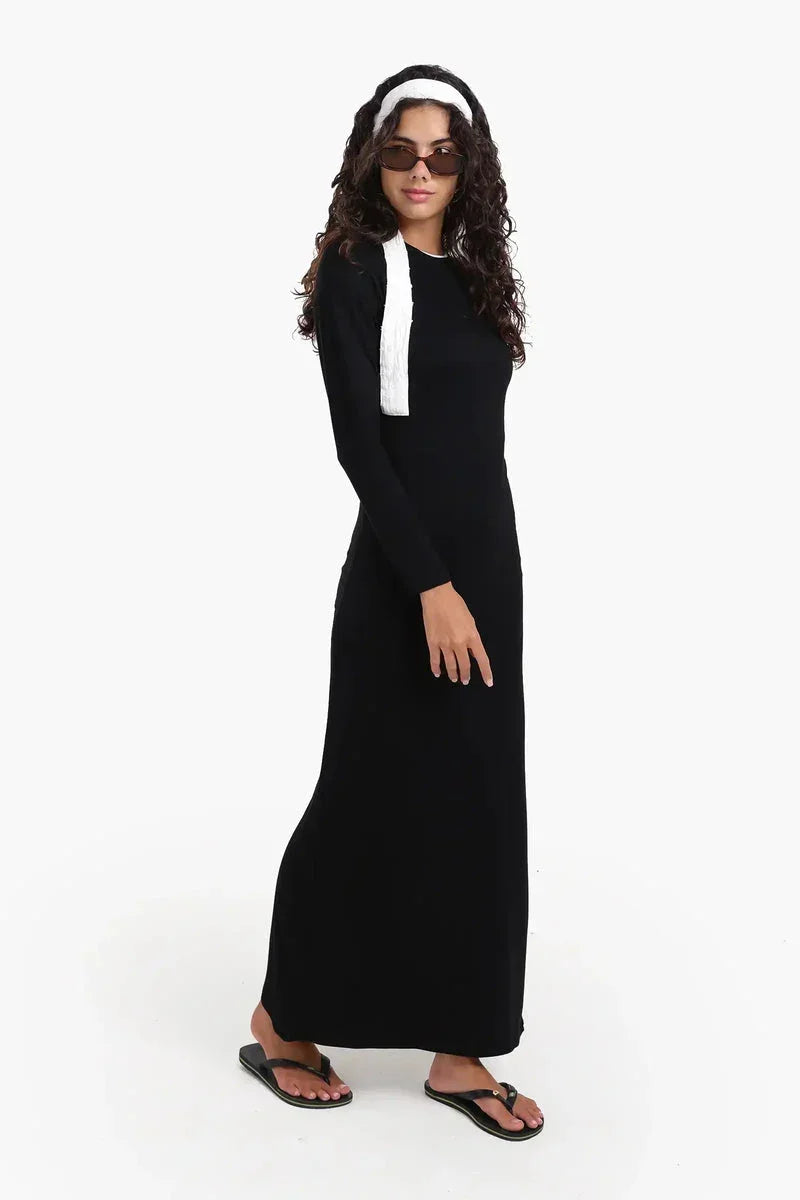 Carina - Slim Dress with Back Slit 5