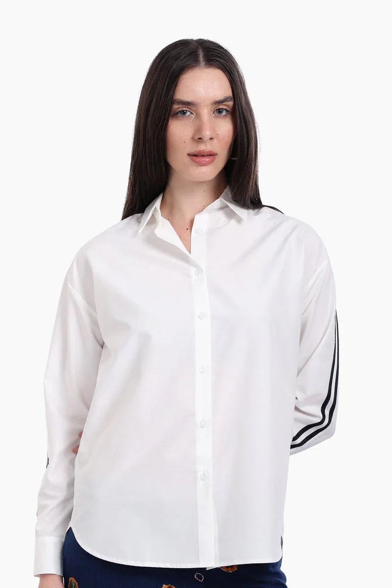 Carina - Shirt with Striped Black Sleeves 2