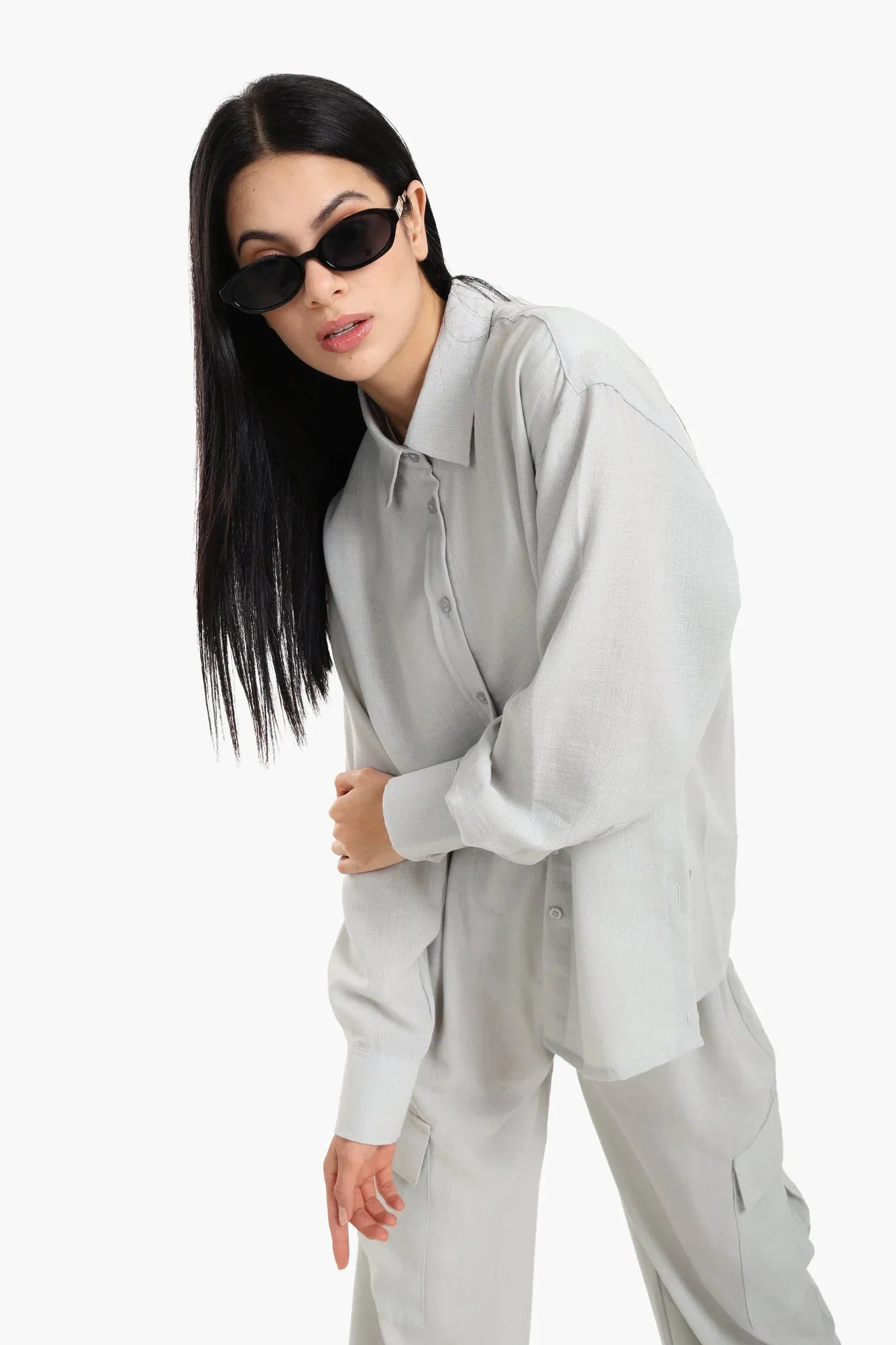 Clue - Lounge Shirt with Buttoned Slit 4