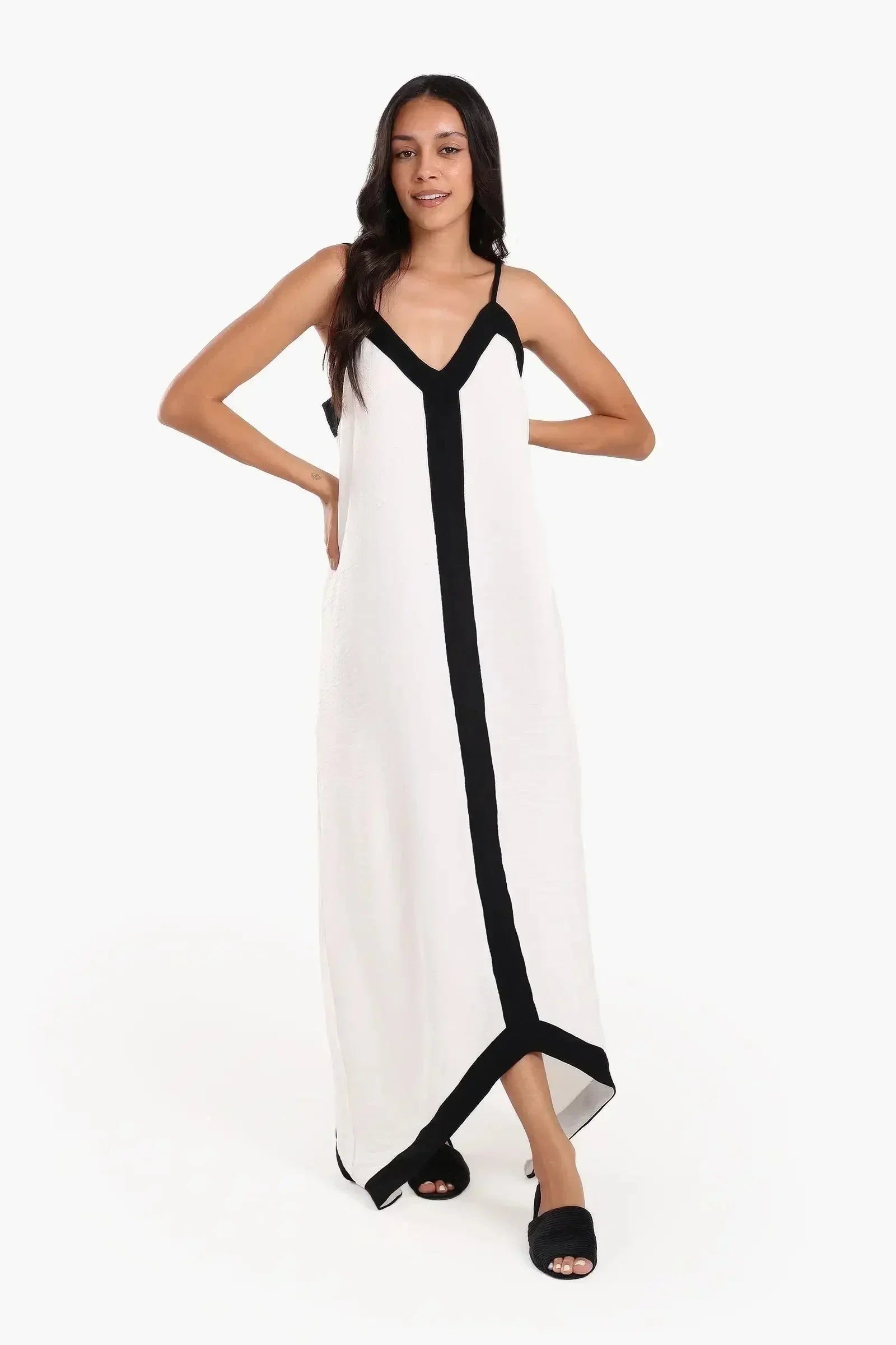 Carina - Black & White Beach Dress 2