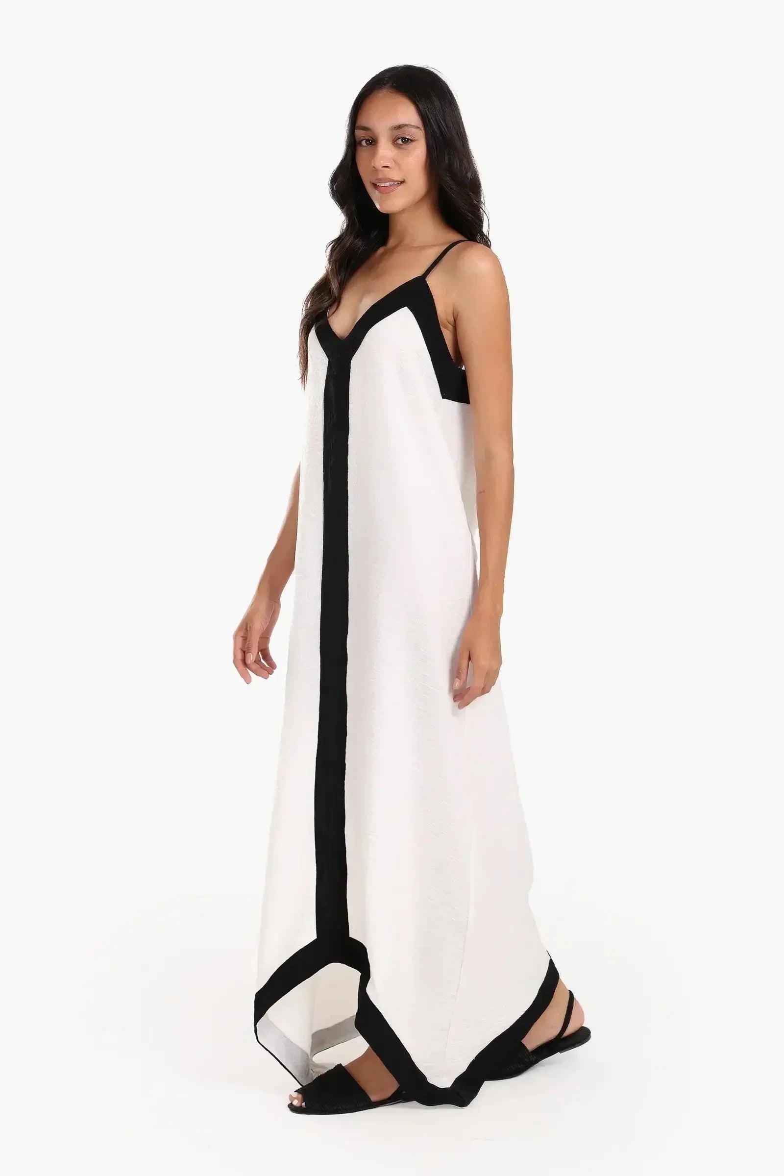 Carina - Black & White Beach Dress 1